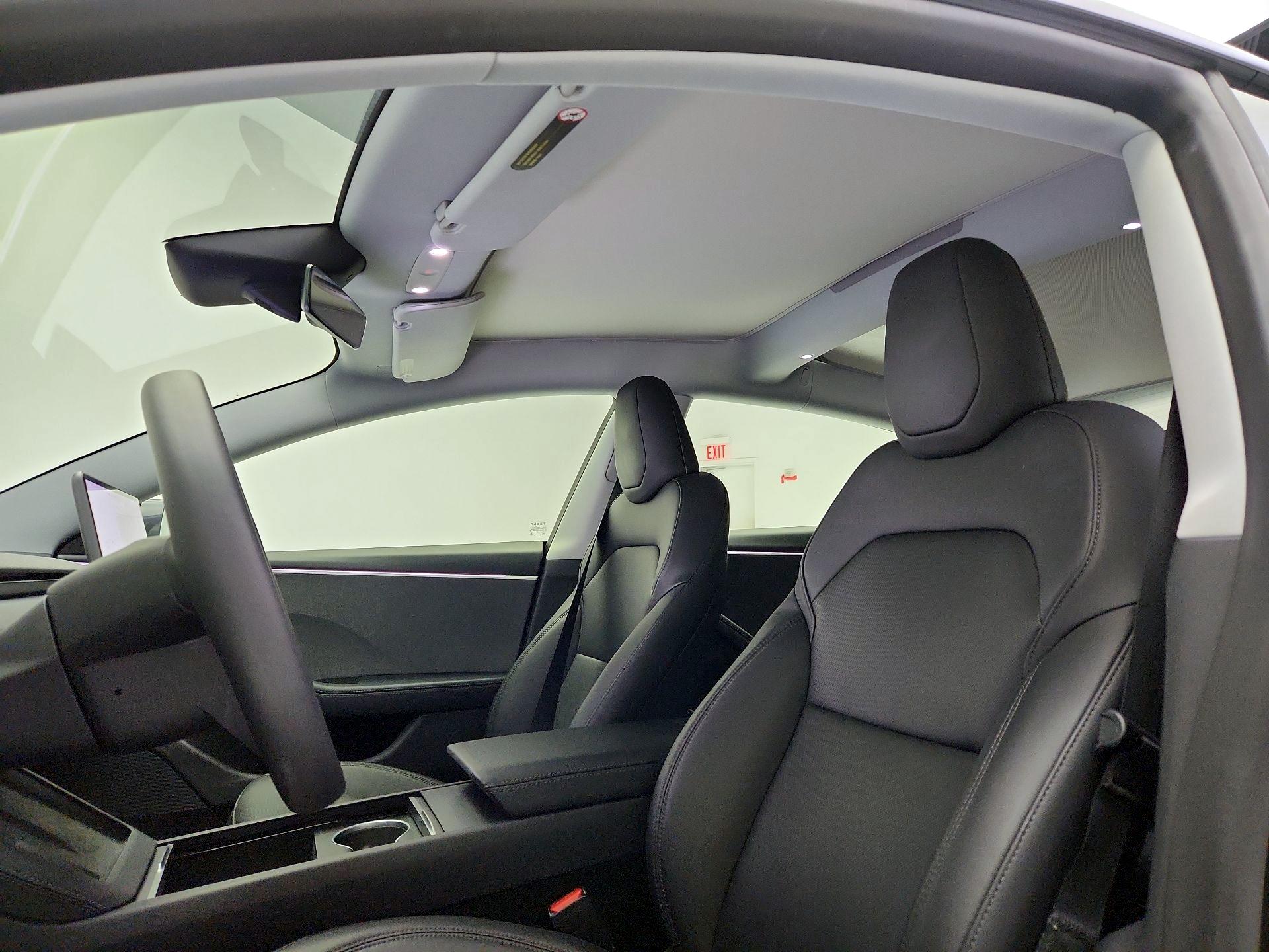 Thumbnail: 2025 Tesla Model 3 - 20