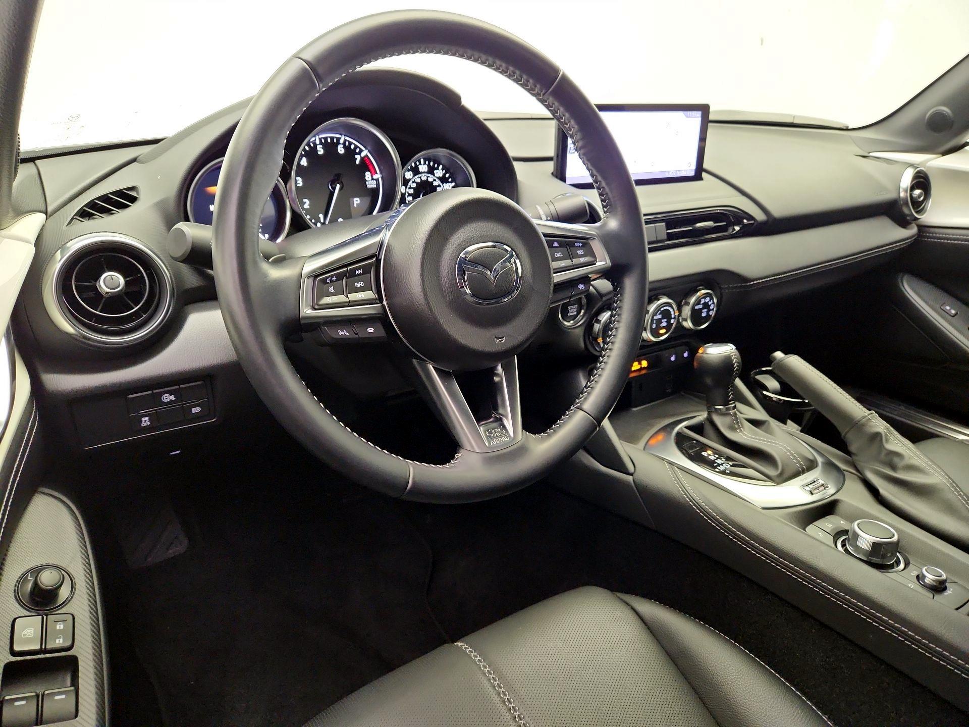 Thumbnail: 2024 Mazda MX-5 Miata - 9