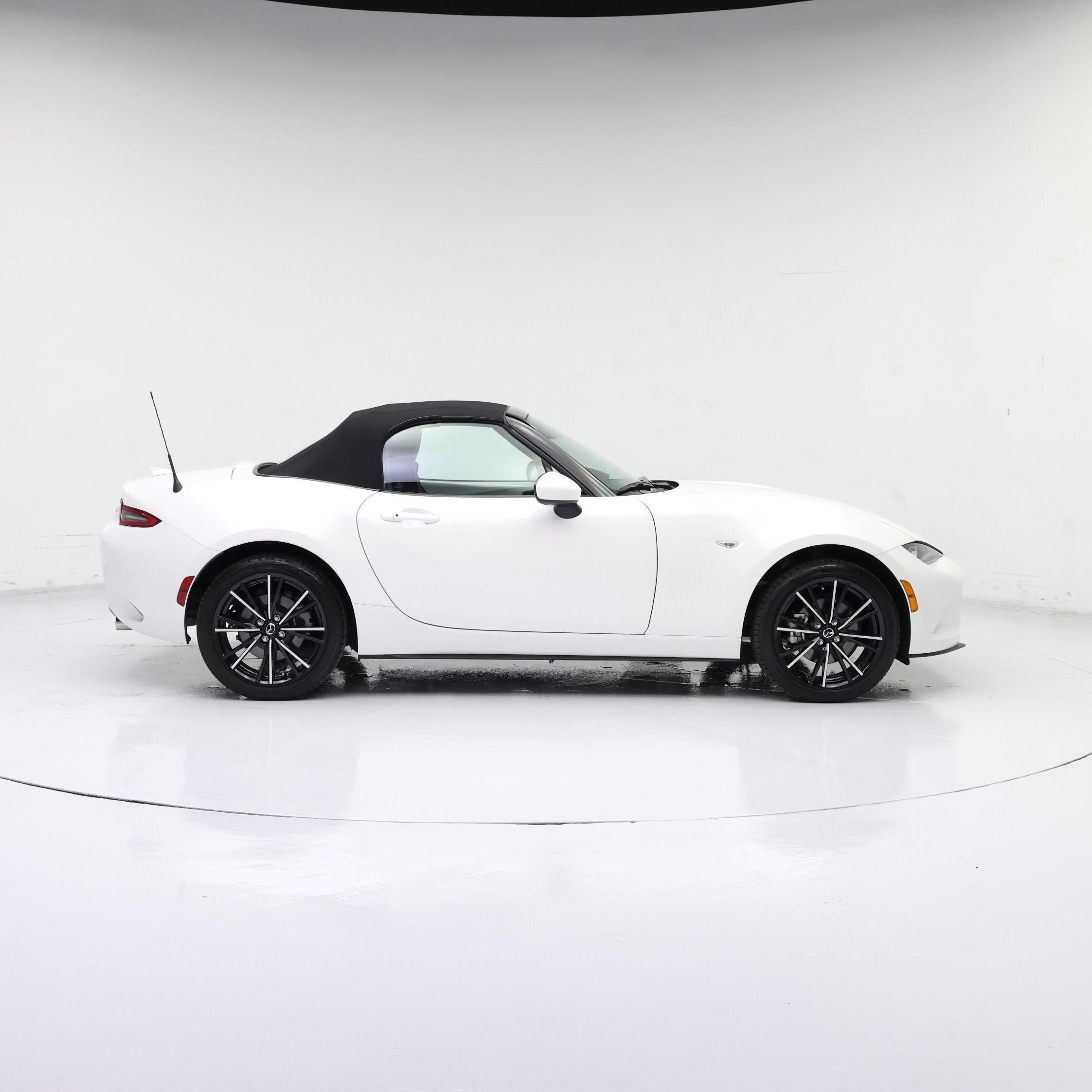 Thumbnail: 2024 Mazda MX-5 Miata - 7