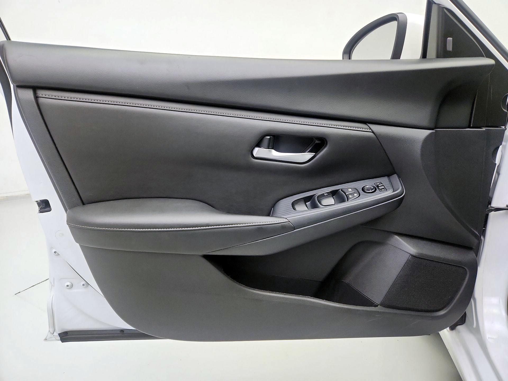 Thumbnail: 2024 Nissan Sentra - 12