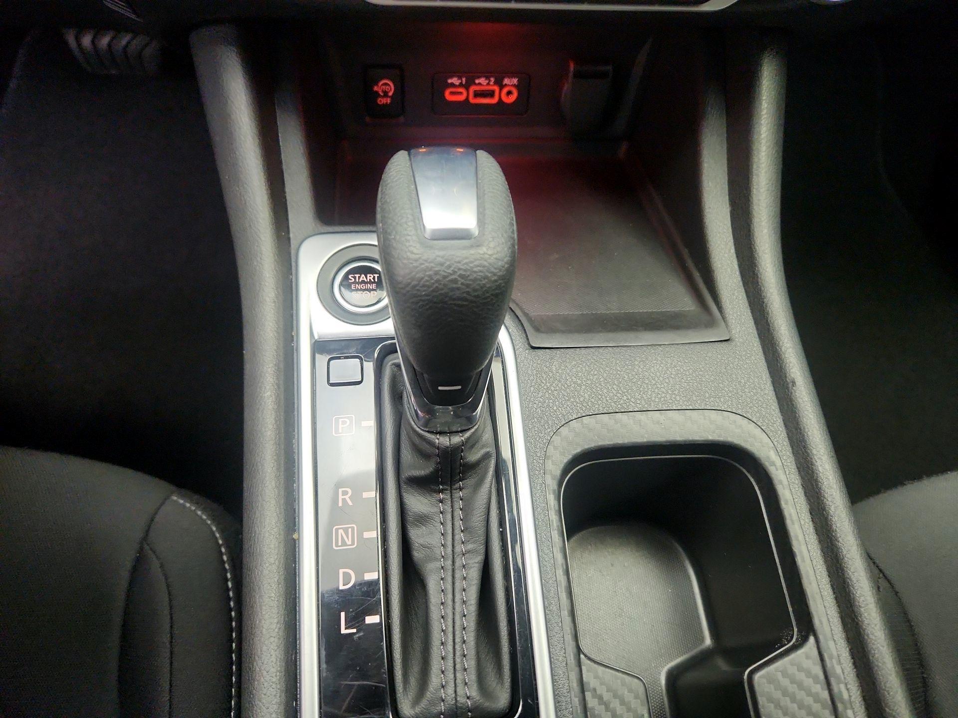 Thumbnail: 2024 Nissan Sentra - 18