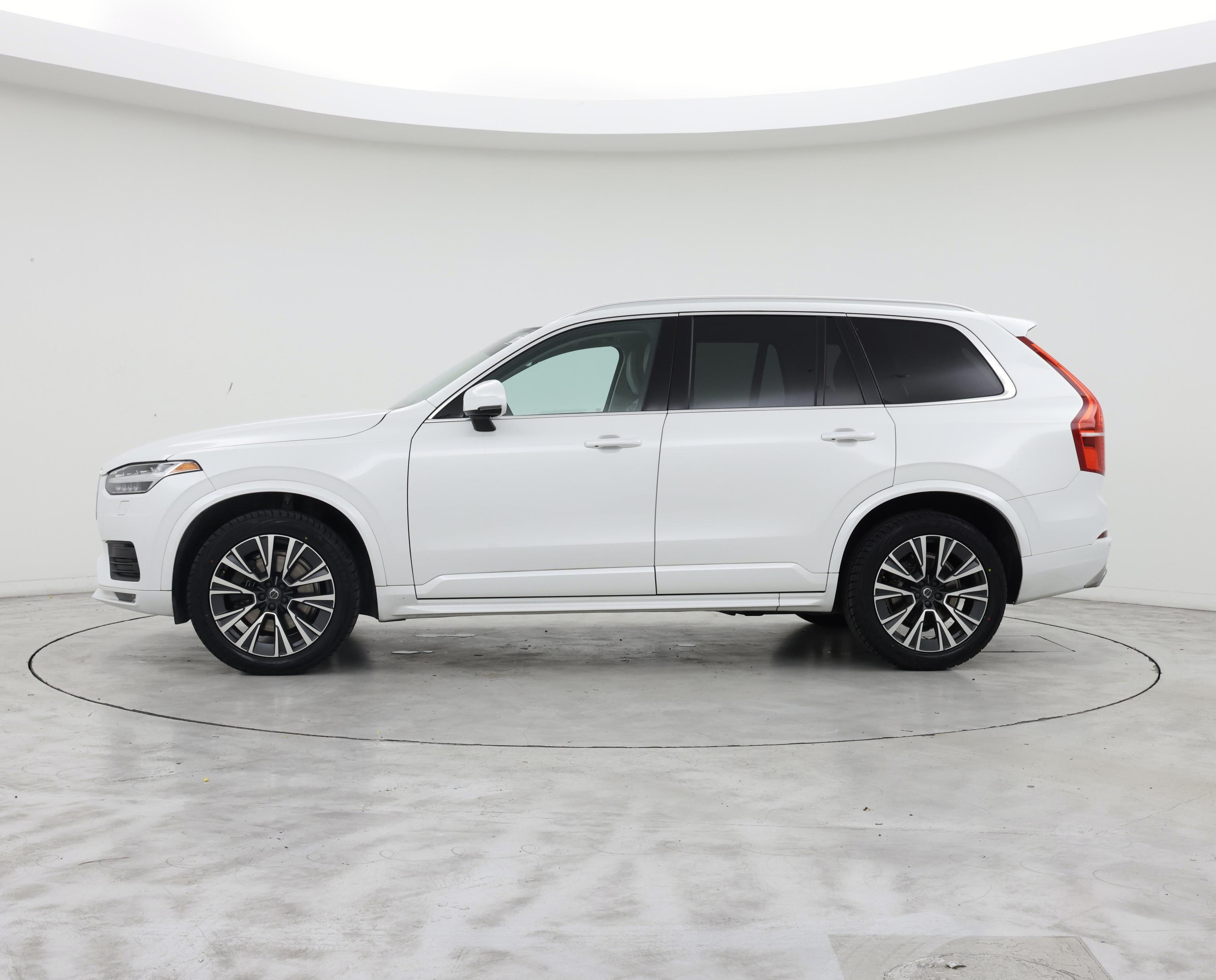 Thumbnail: 2021 Volvo XC90 - 3