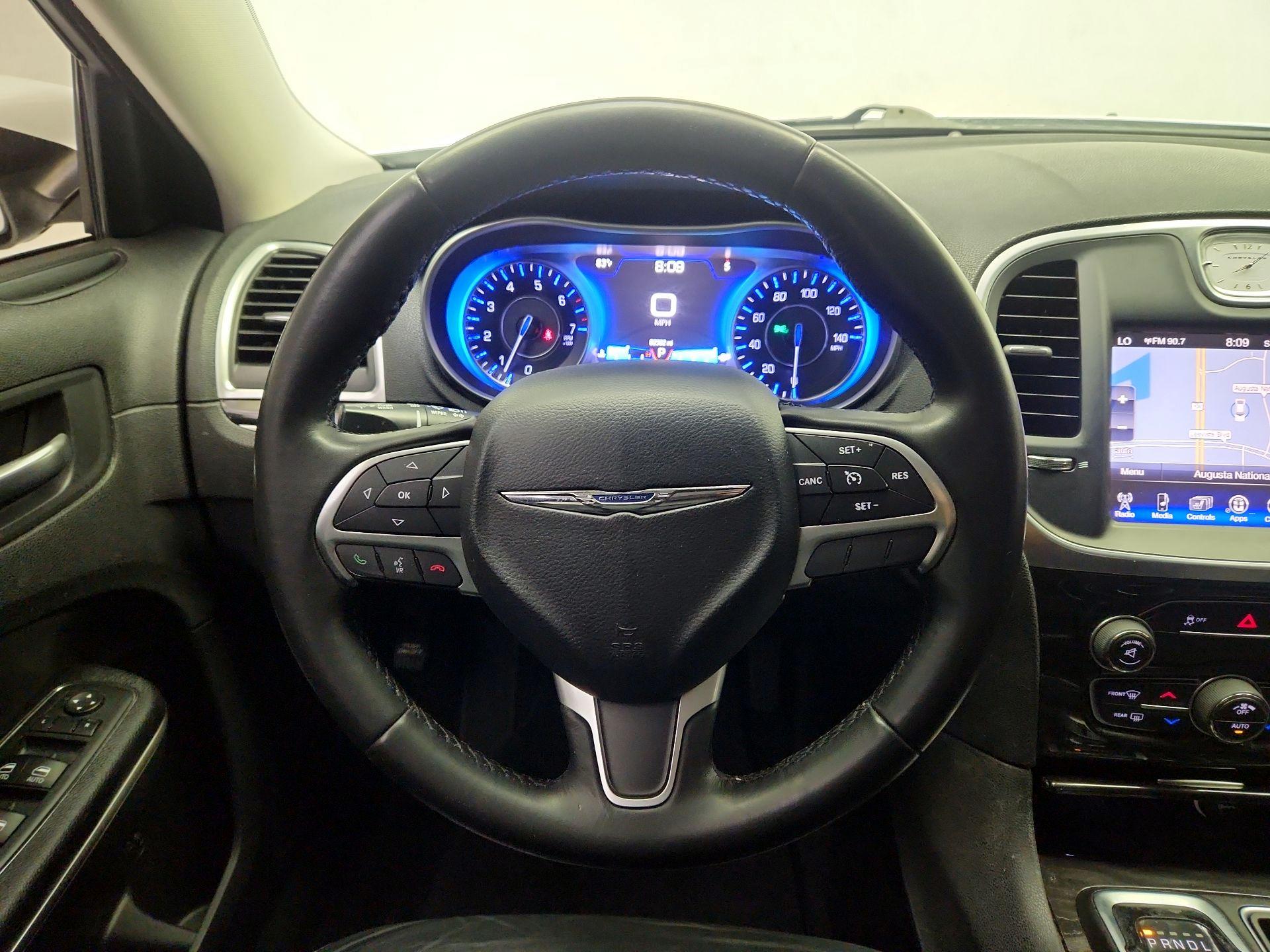 Thumbnail: 2015 Chrysler 300 - 10