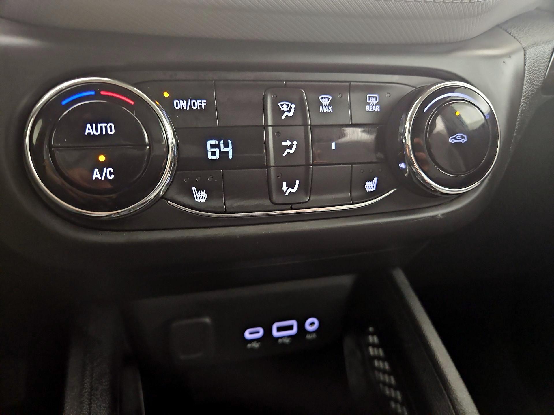 Thumbnail: 2021 Chevrolet TrailBlazer - 16