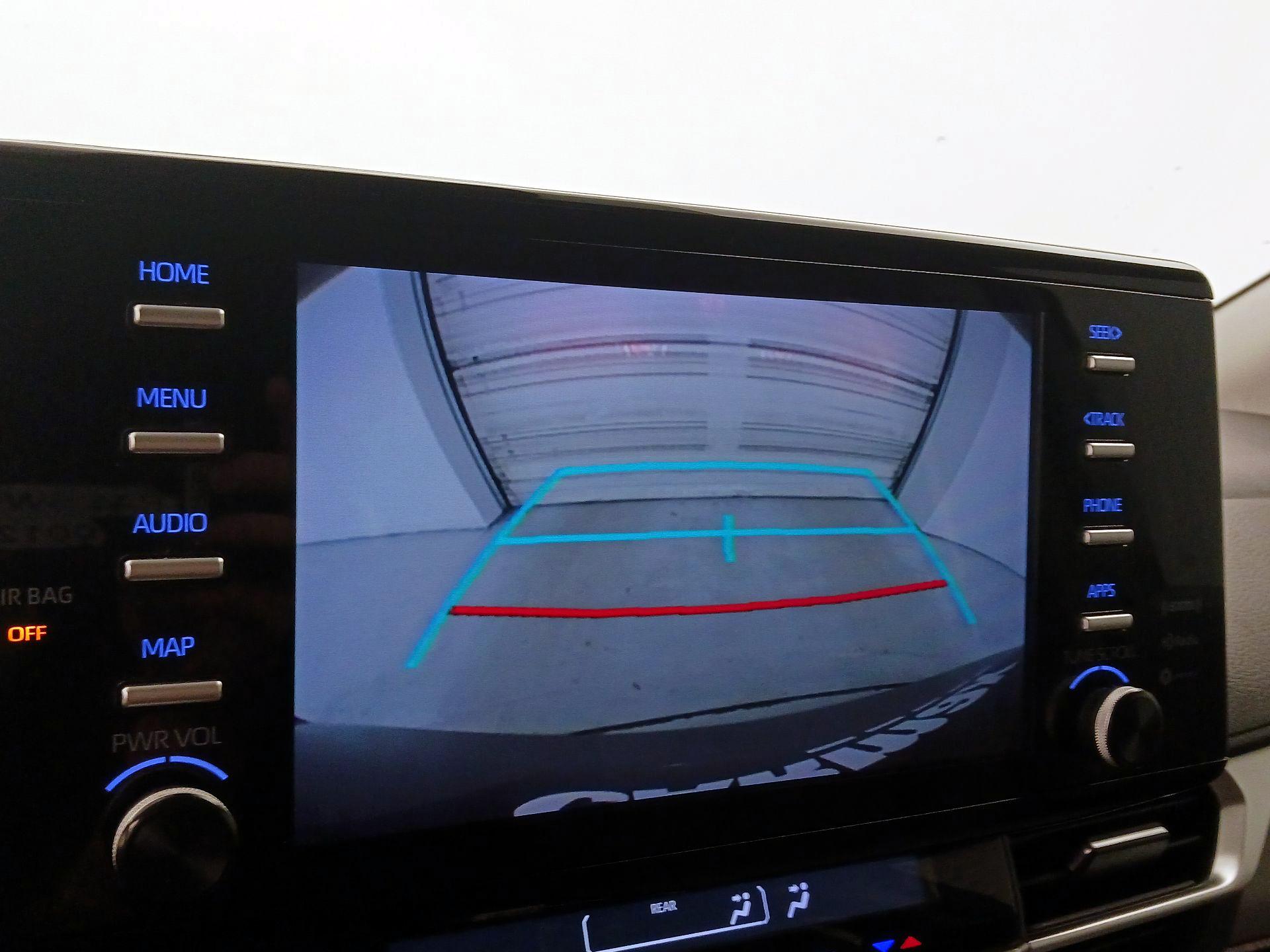 Thumbnail: 2021 Toyota Sienna - 14