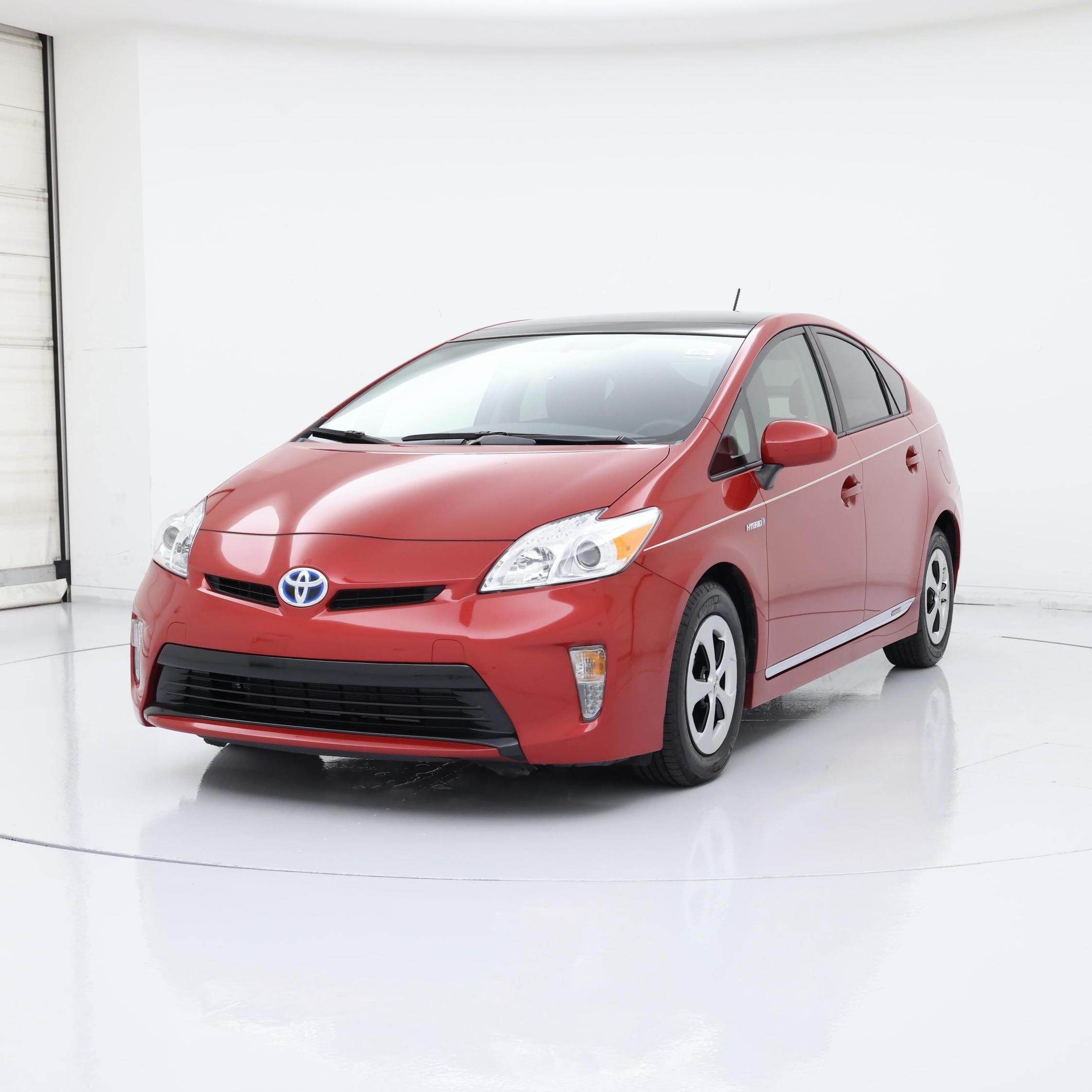 Thumbnail: 2014 Toyota Prius - 4