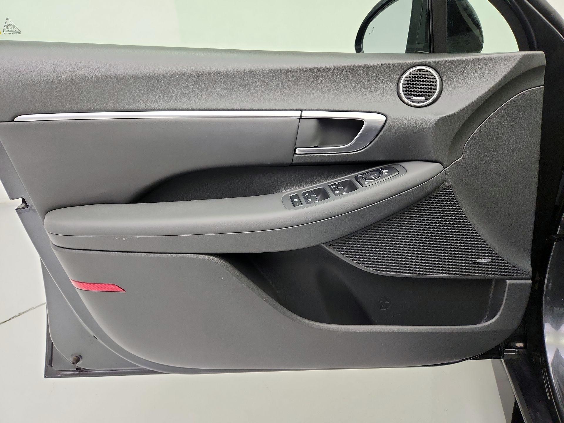Thumbnail: 2022 Hyundai Sonata - 12