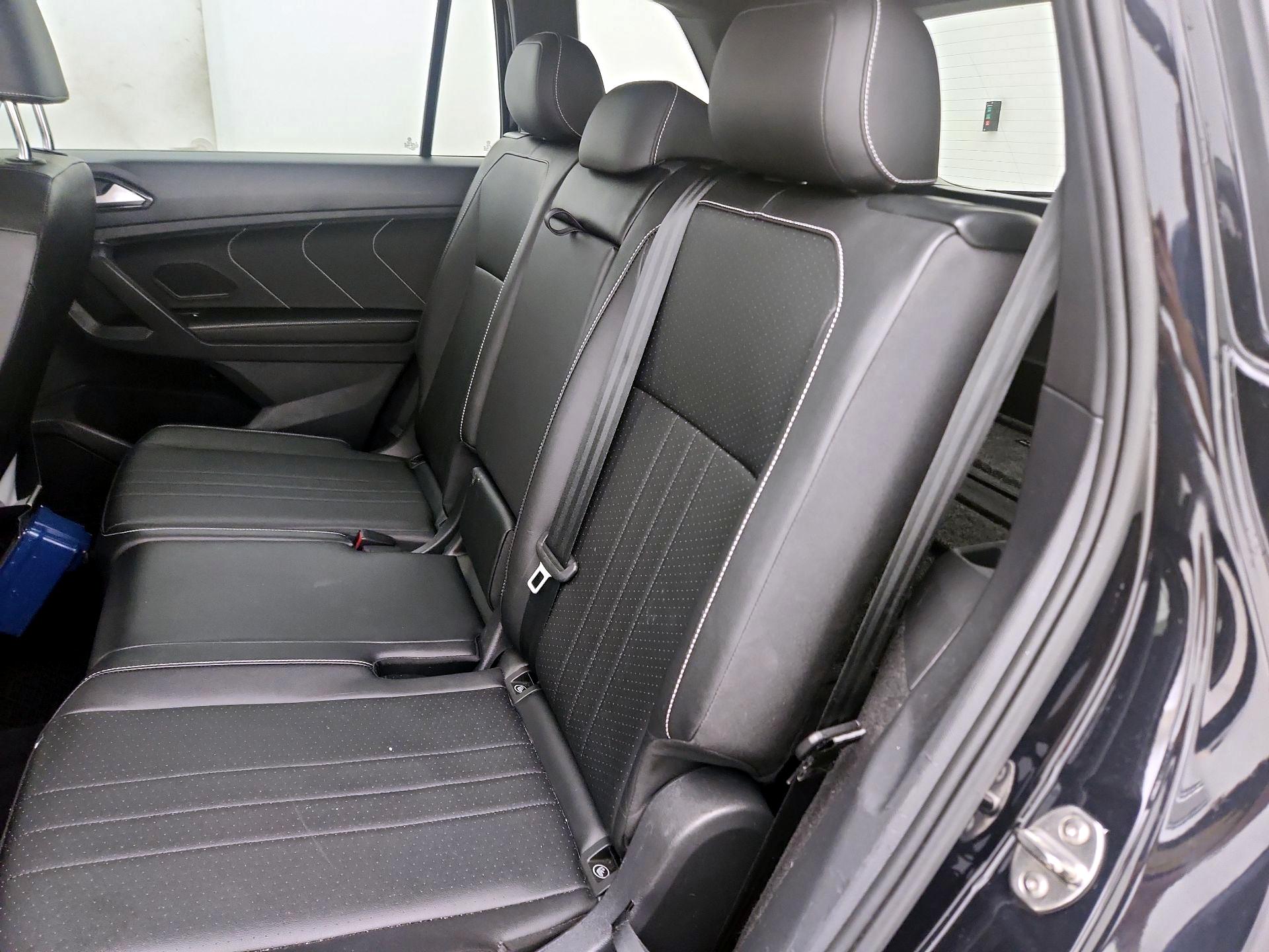 Thumbnail: 2022 Volkswagen Tiguan - 19