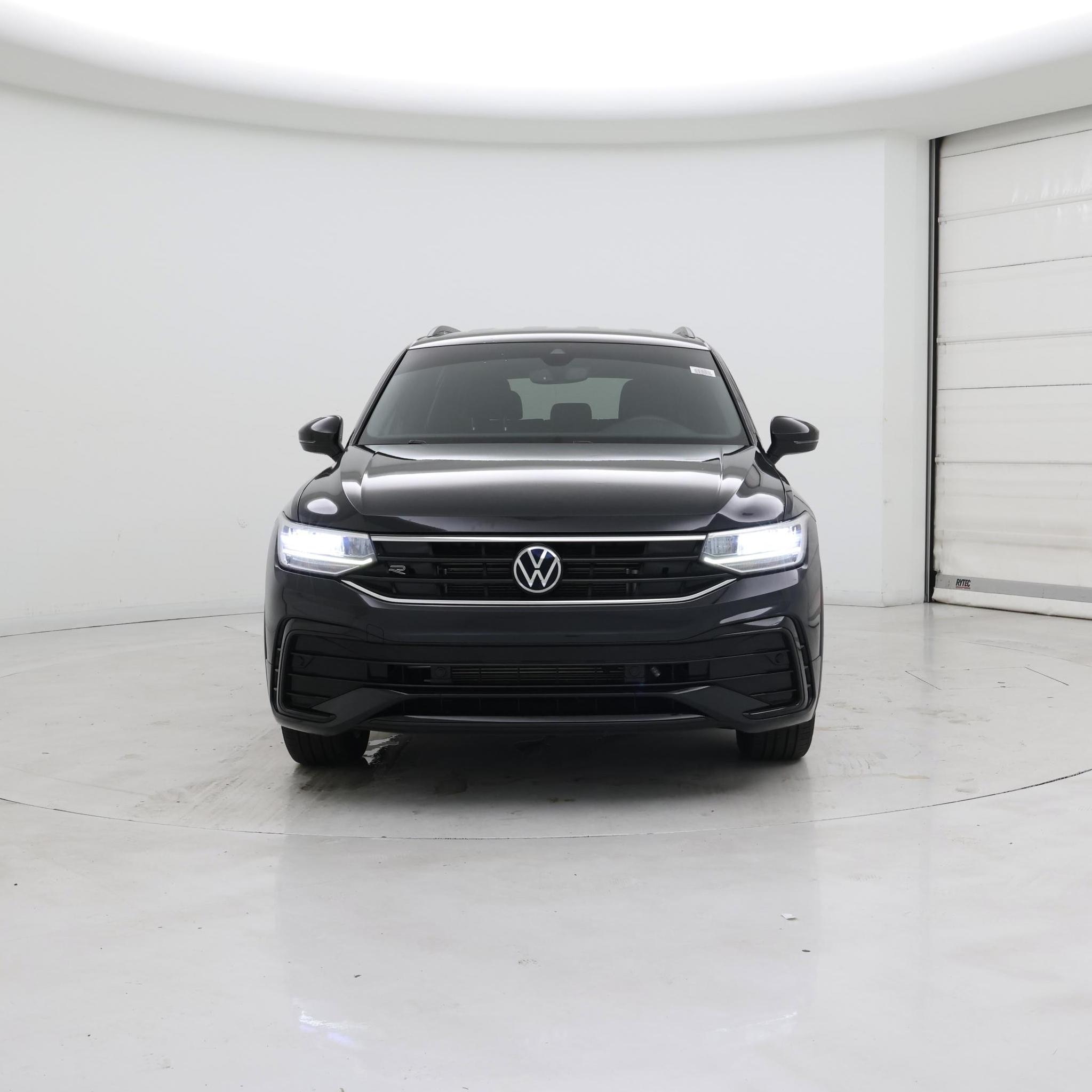 Thumbnail: 2022 Volkswagen Tiguan - 5