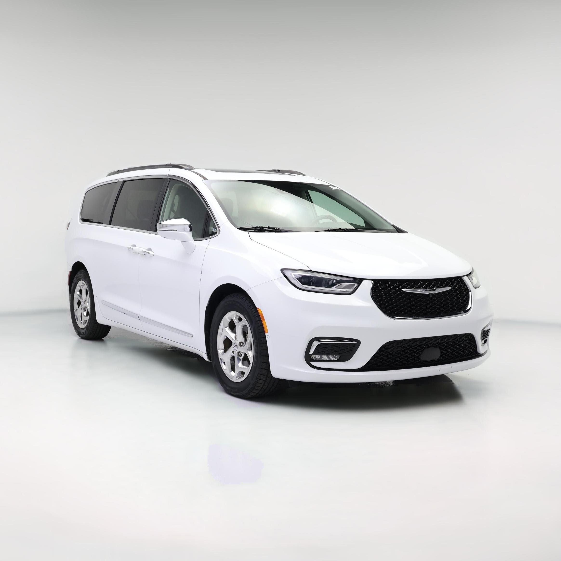 Thumbnail: 2022 Chrysler Pacifica - 1