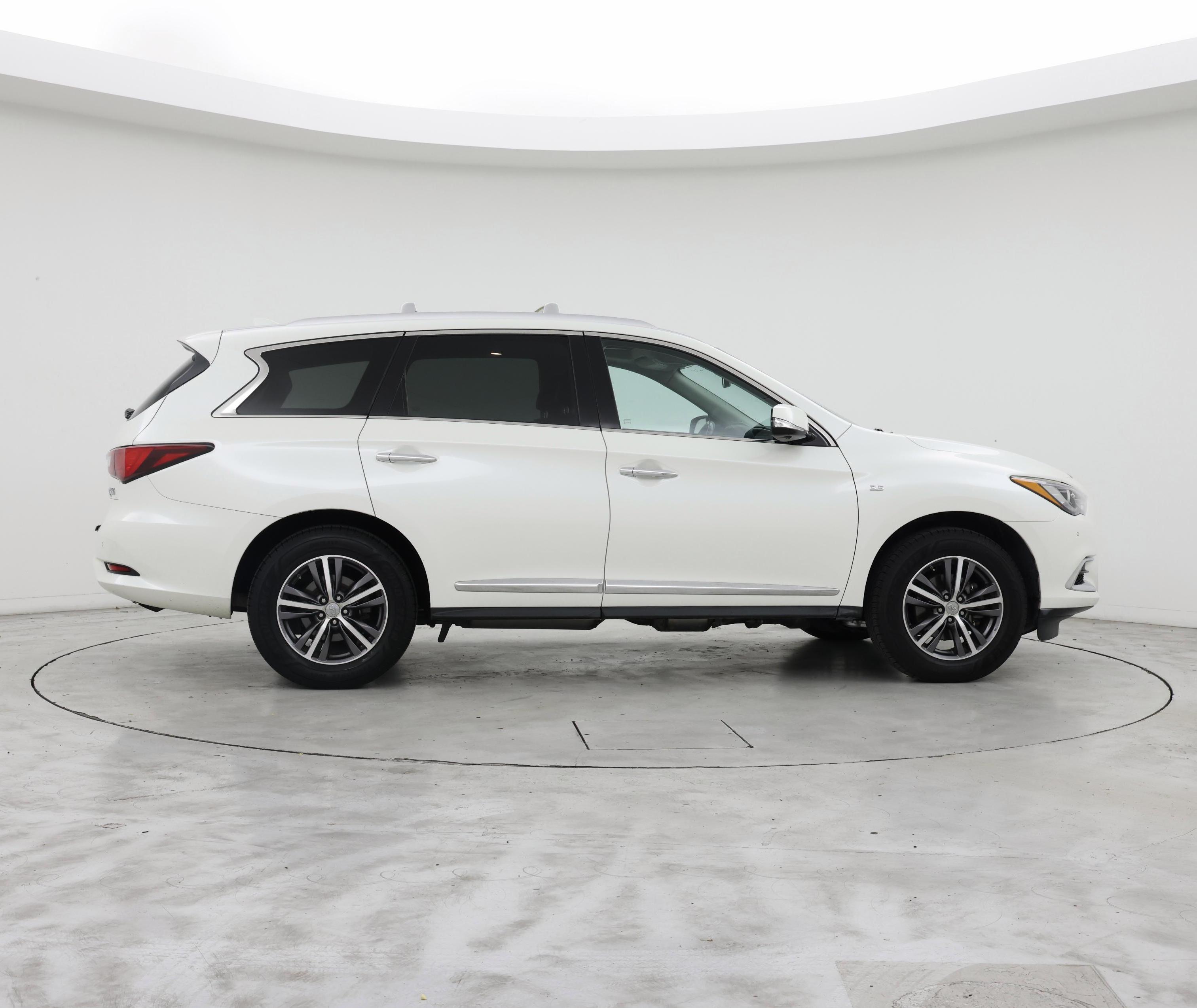 Thumbnail: 2018 INFINITI QX60 - 7