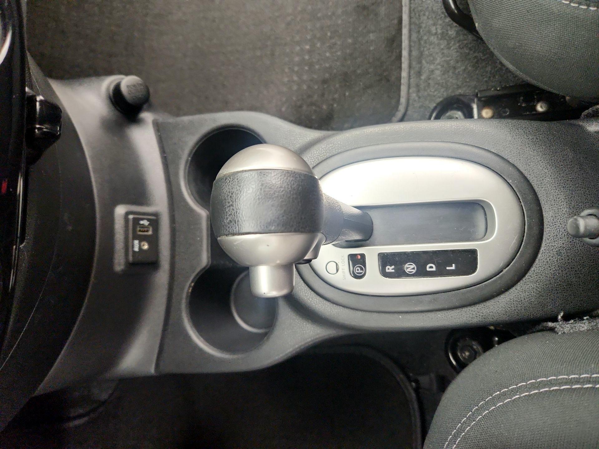 Thumbnail: 2018 Nissan Versa - 17