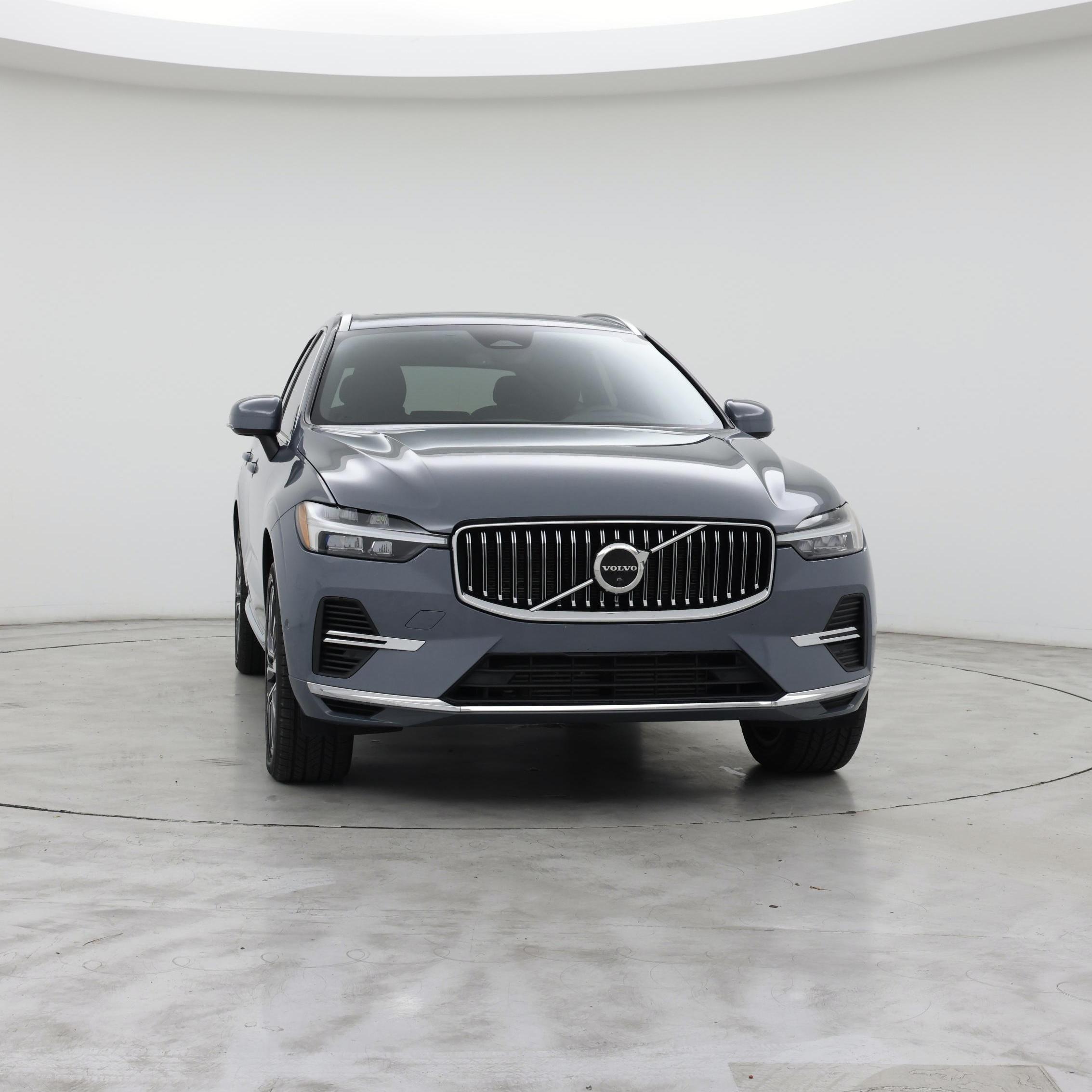 Thumbnail: 2022 Volvo XC60 - 5