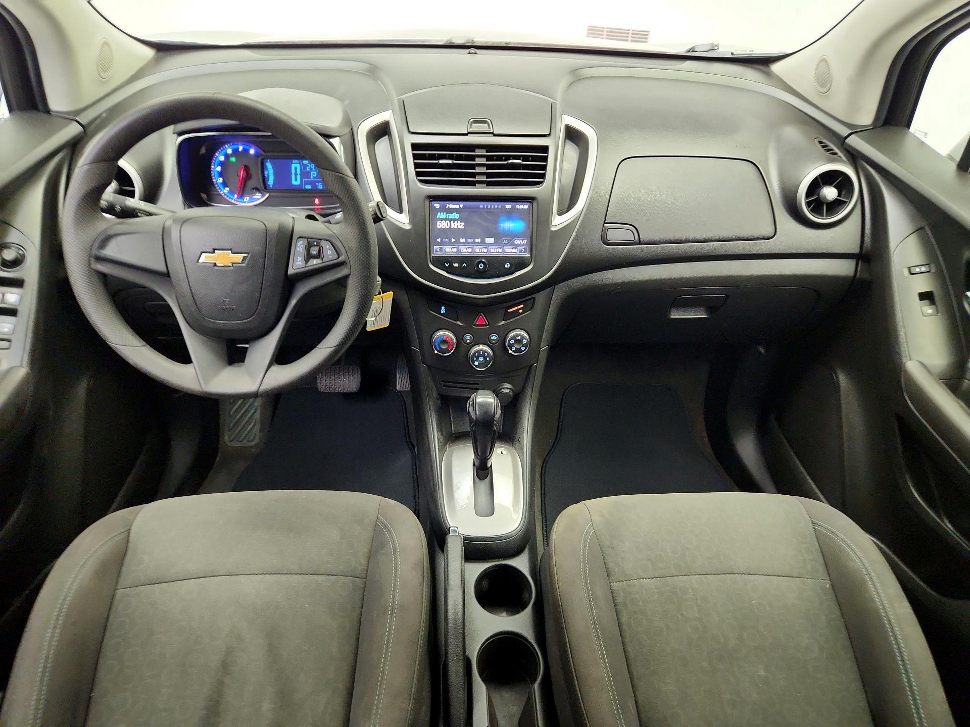 Thumbnail: 2016 Chevrolet Trax - 9