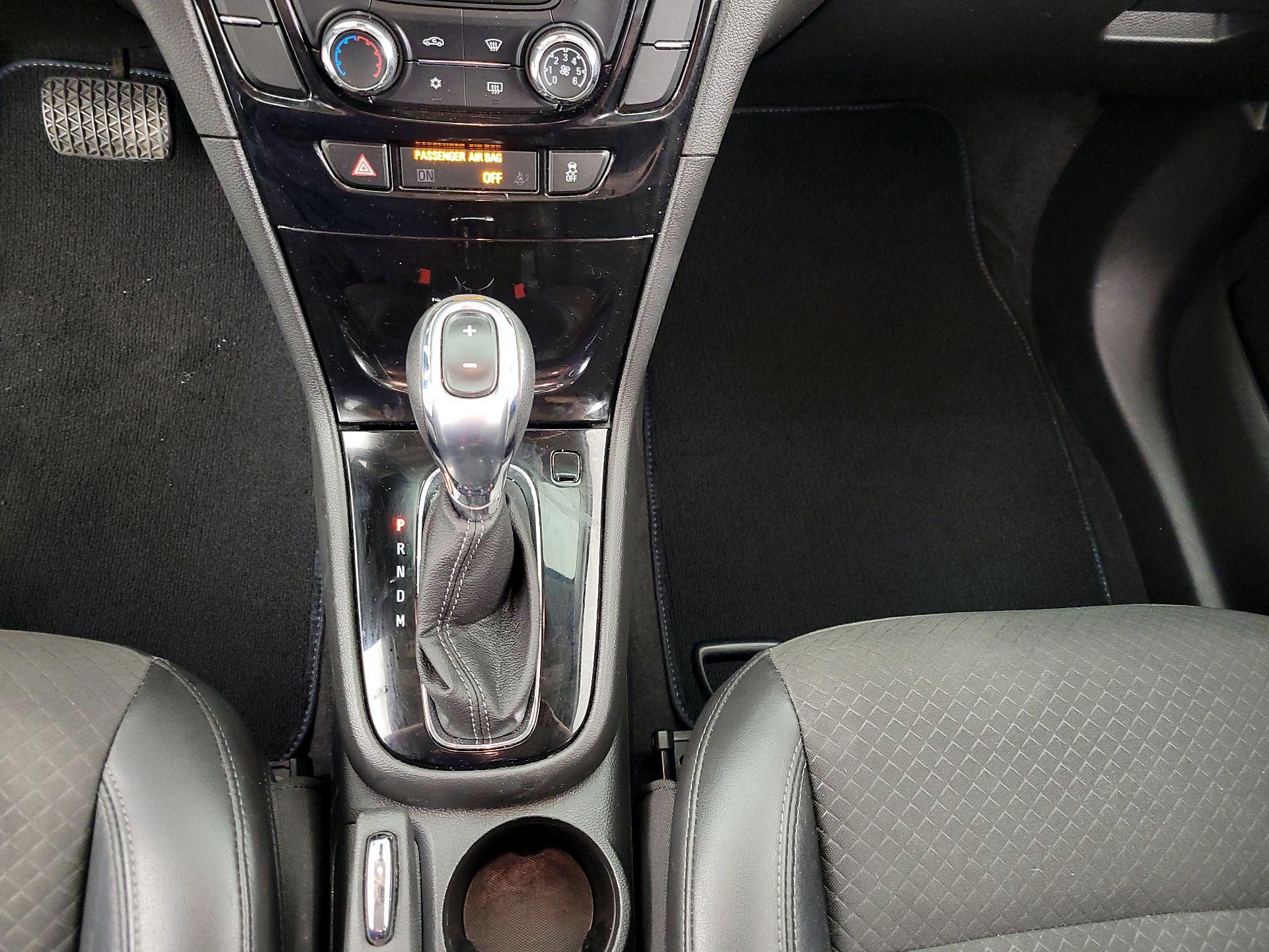 Thumbnail: 2017 Buick Encore - 15
