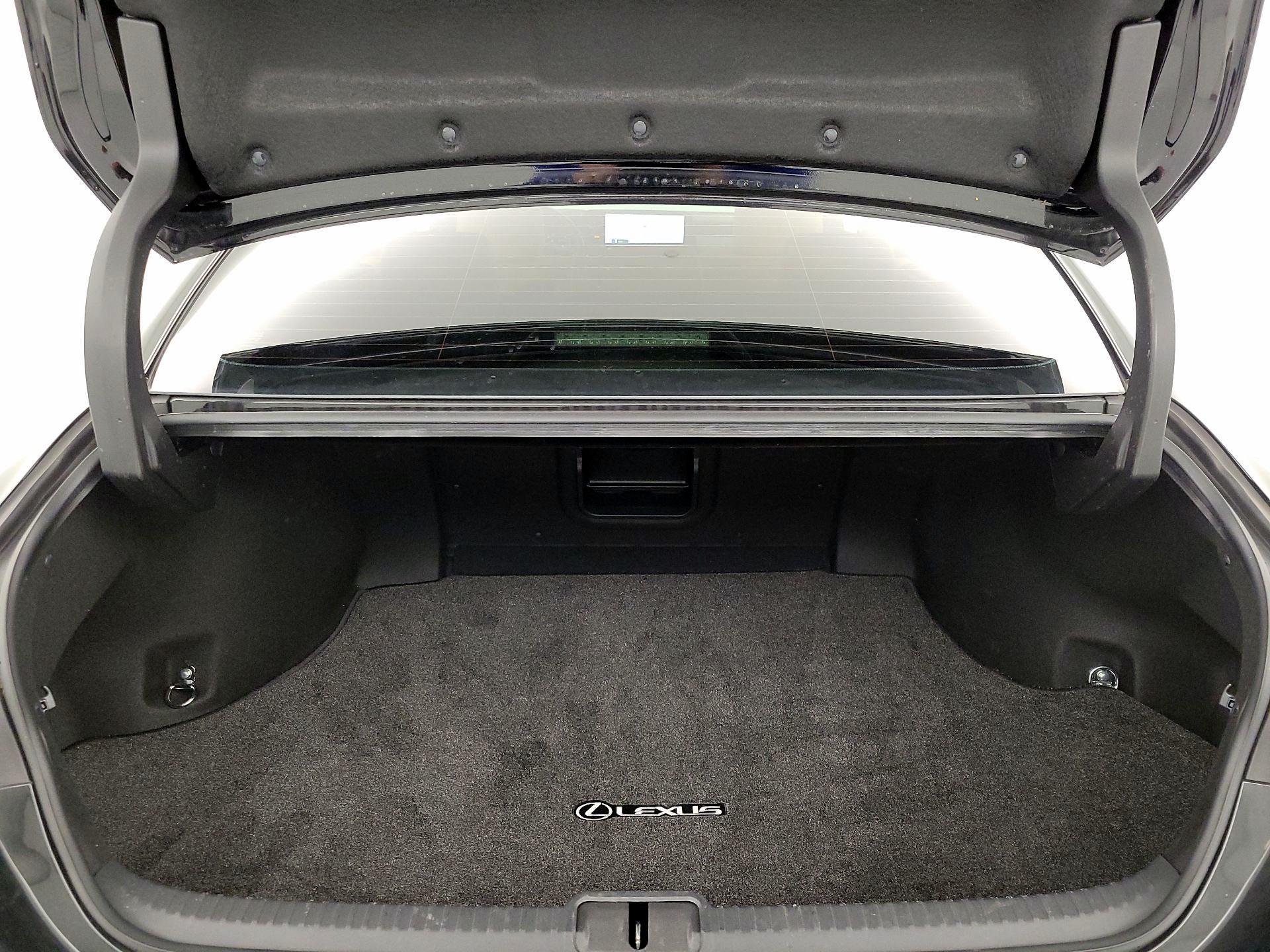 Thumbnail: 2024 Lexus ES - 20