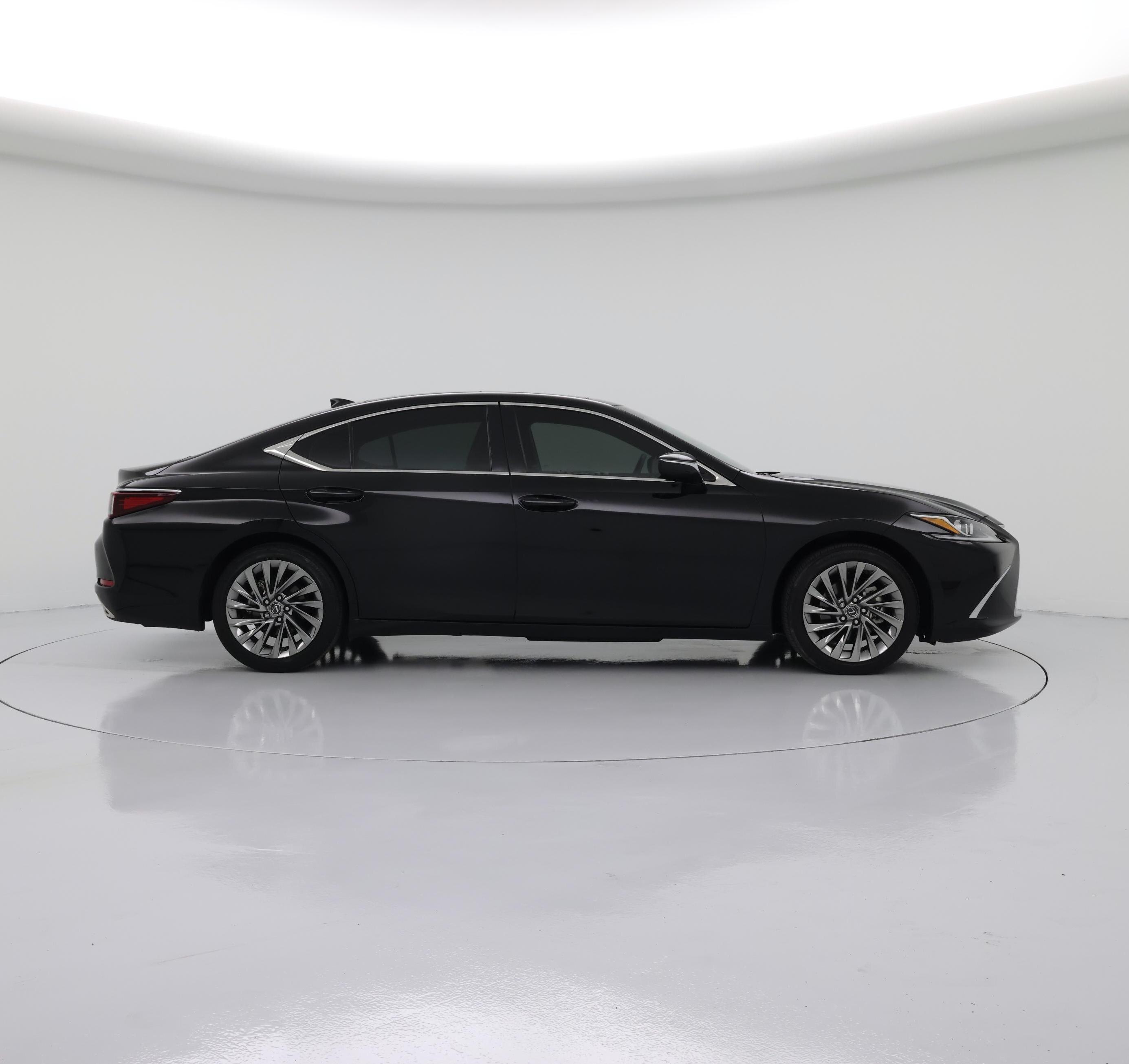 Thumbnail: 2024 Lexus ES - 7