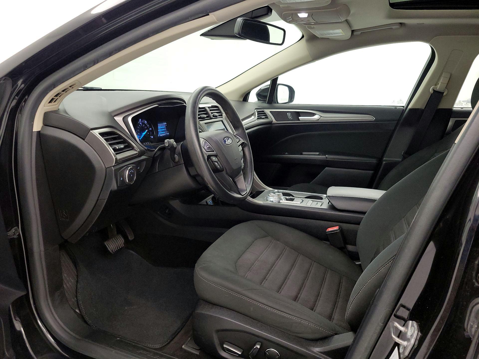 Thumbnail: 2019 Ford Fusion - 9