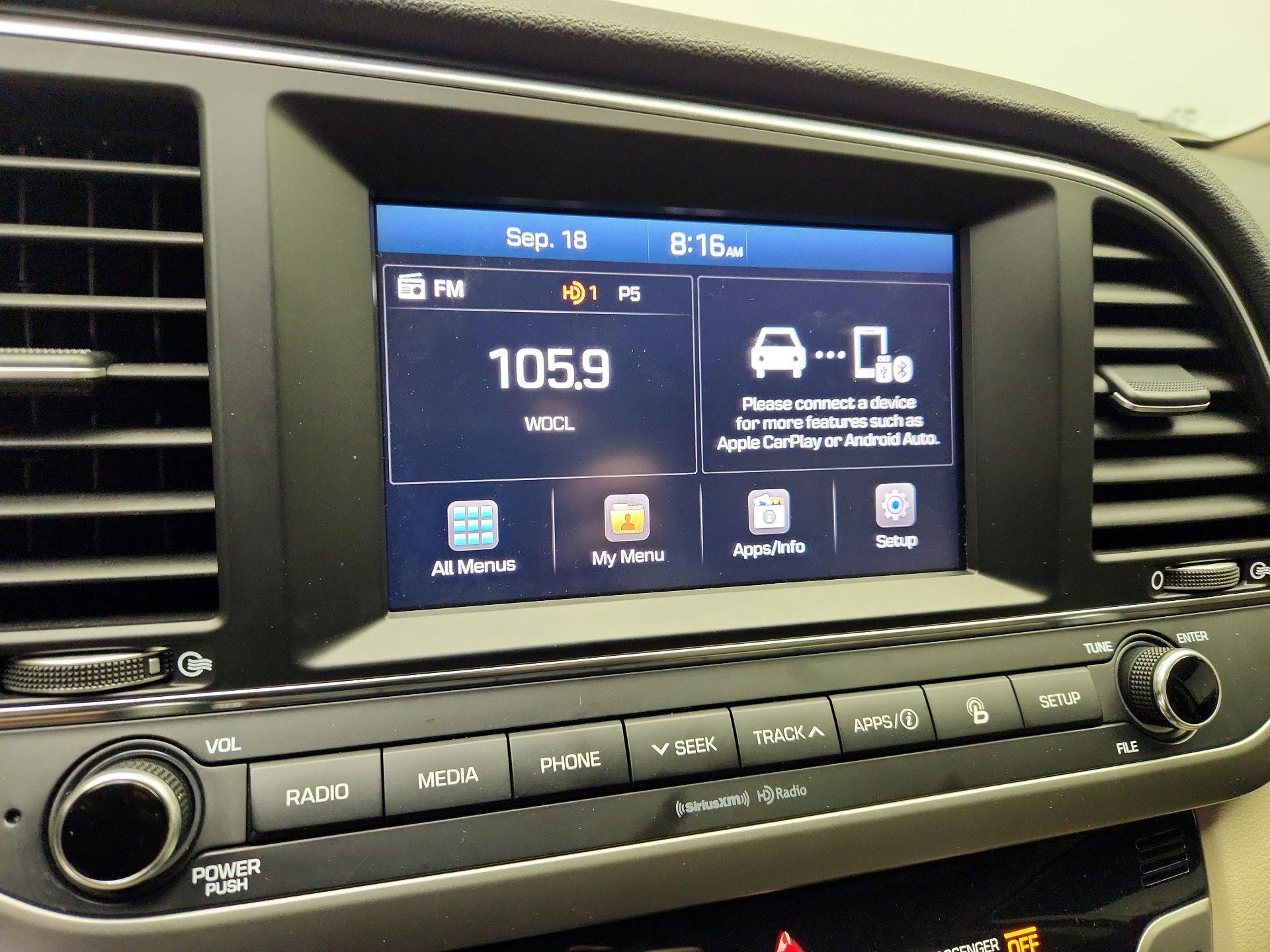 Thumbnail: 2017 Hyundai Elantra - 15