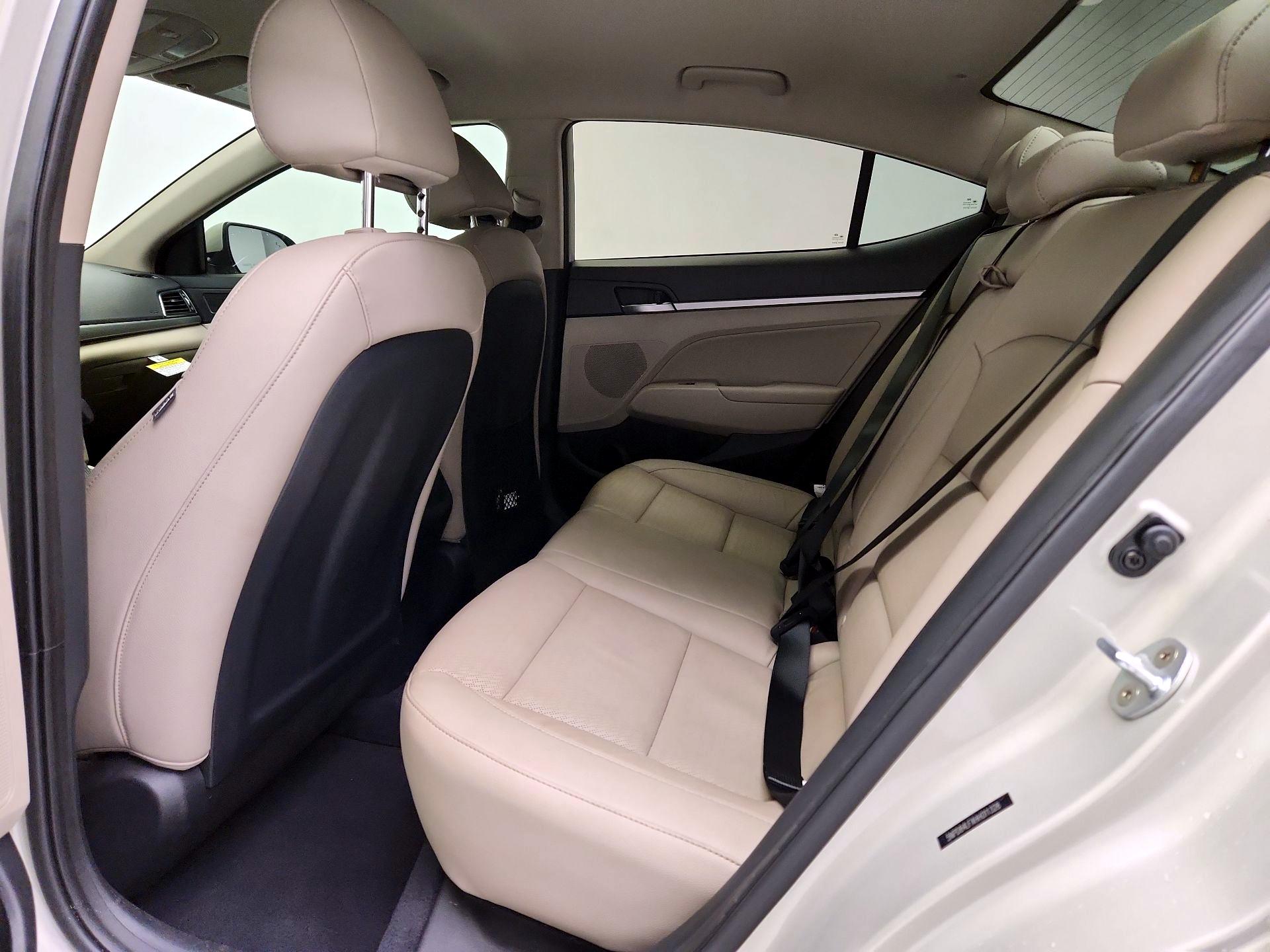 Thumbnail: 2017 Hyundai Elantra - 19