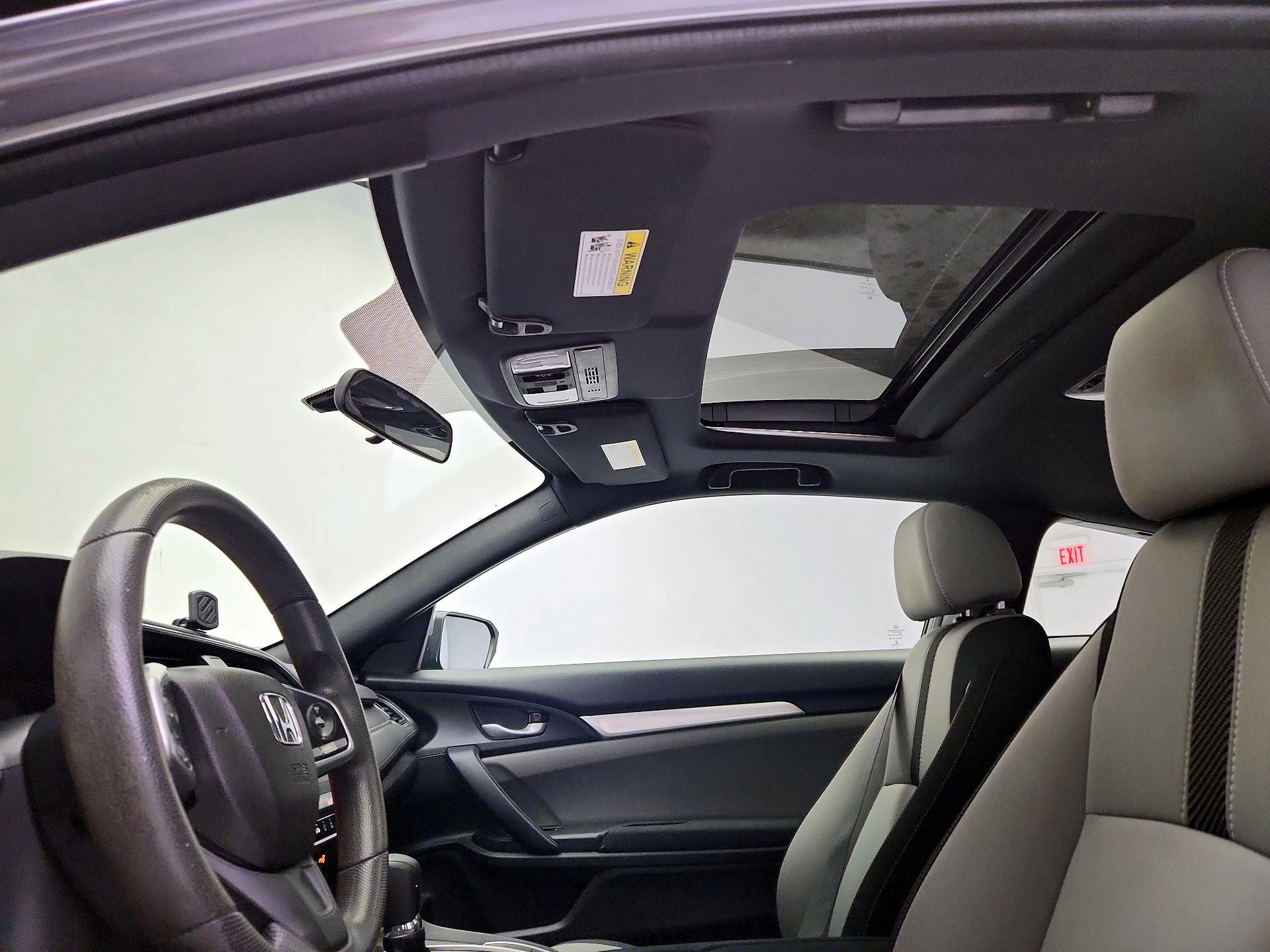 Thumbnail: 2017 Honda Civic - 18