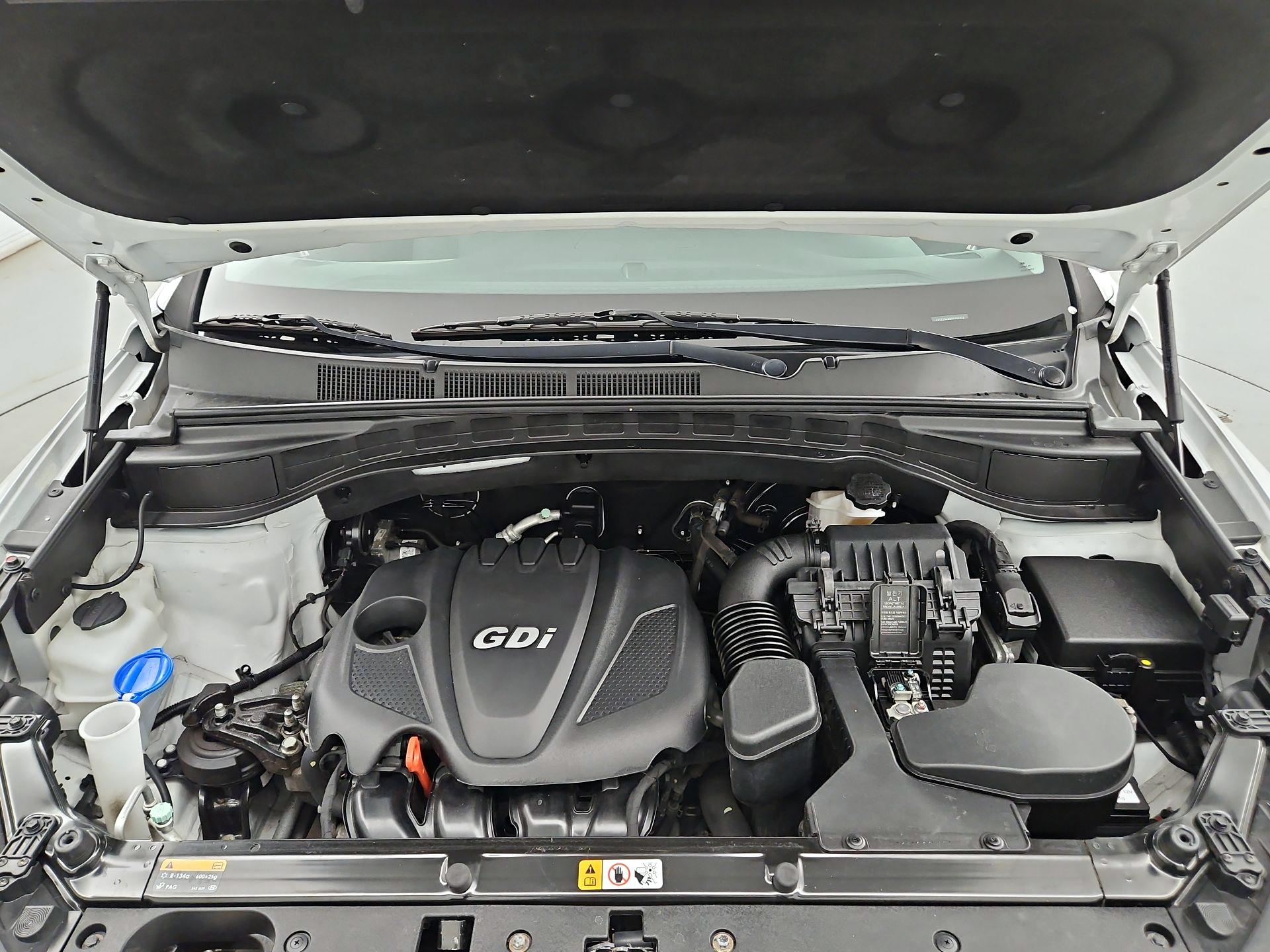 Thumbnail: 2016 Hyundai Santa Fe - 20