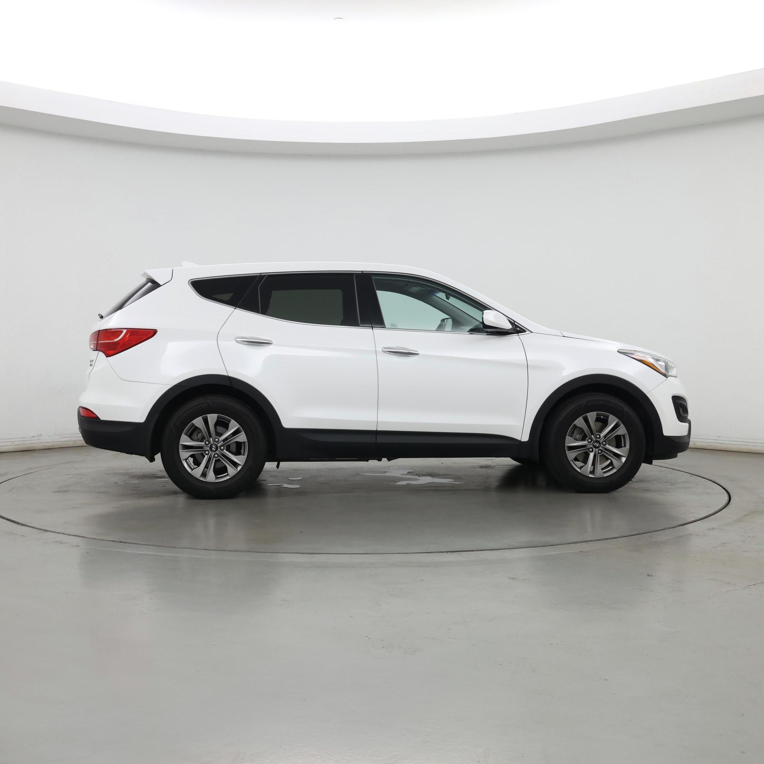 Thumbnail: 2016 Hyundai Santa Fe - 7