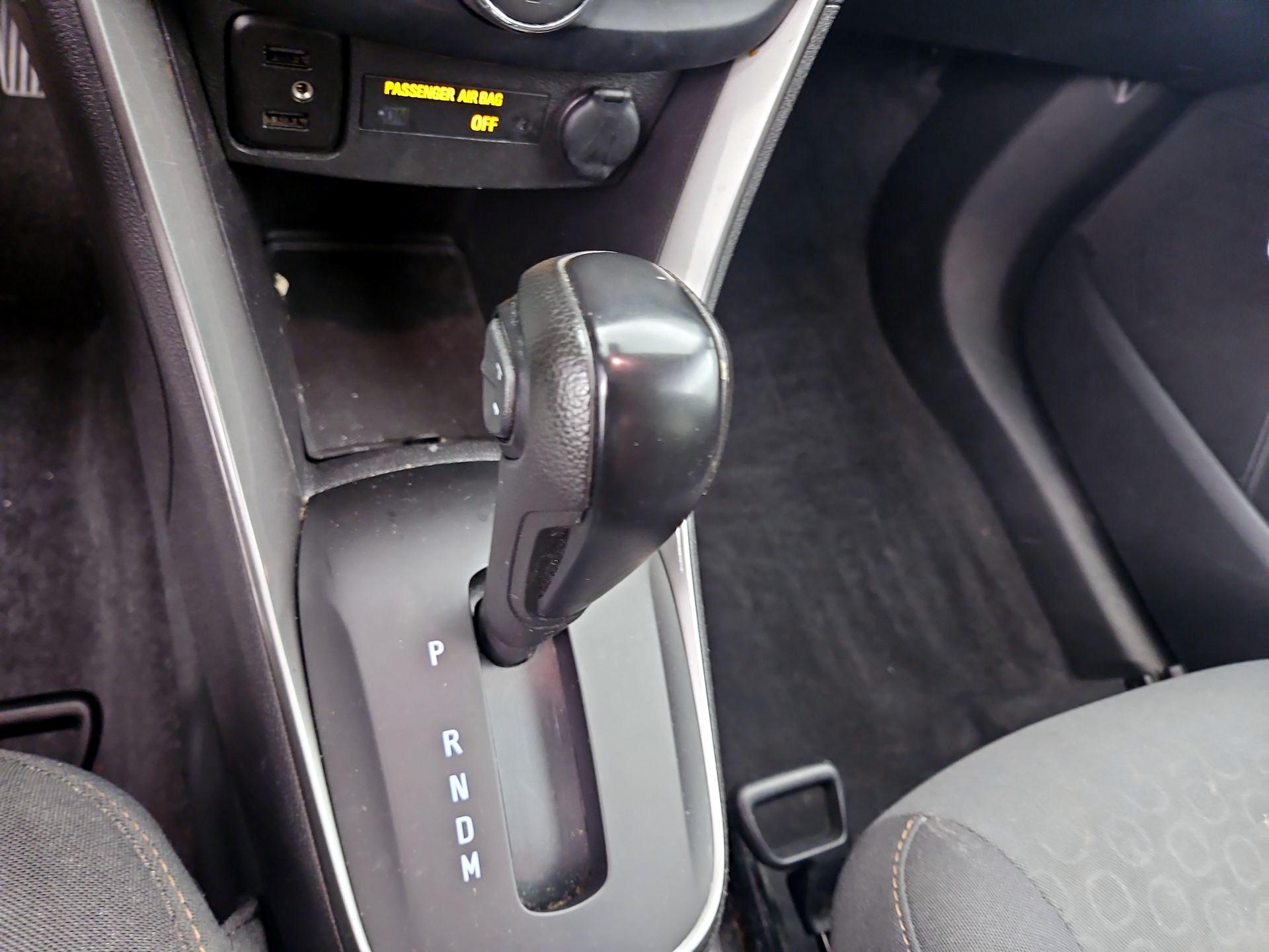 Thumbnail: 2020 Chevrolet Trax - 17
