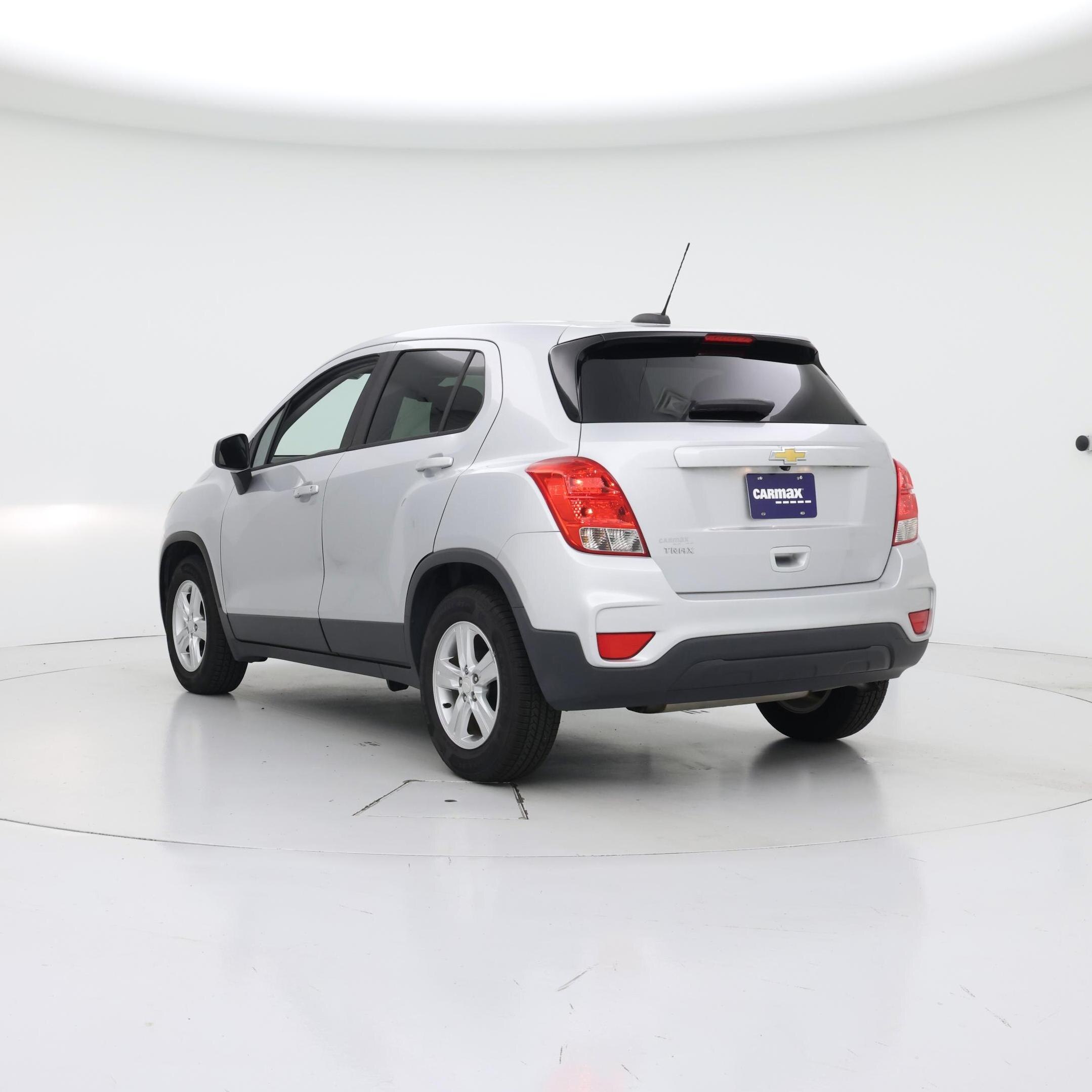 Thumbnail: 2020 Chevrolet Trax - 2