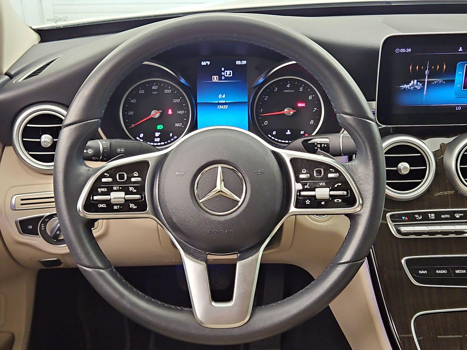 Thumbnail: 2020 Mercedes-Benz C-Class - 10