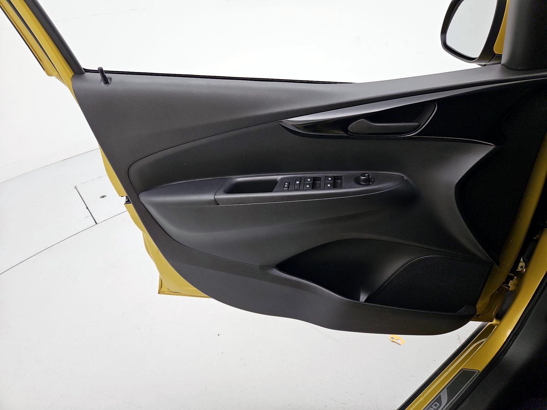 Thumbnail: 2022 Chevrolet Spark - 12