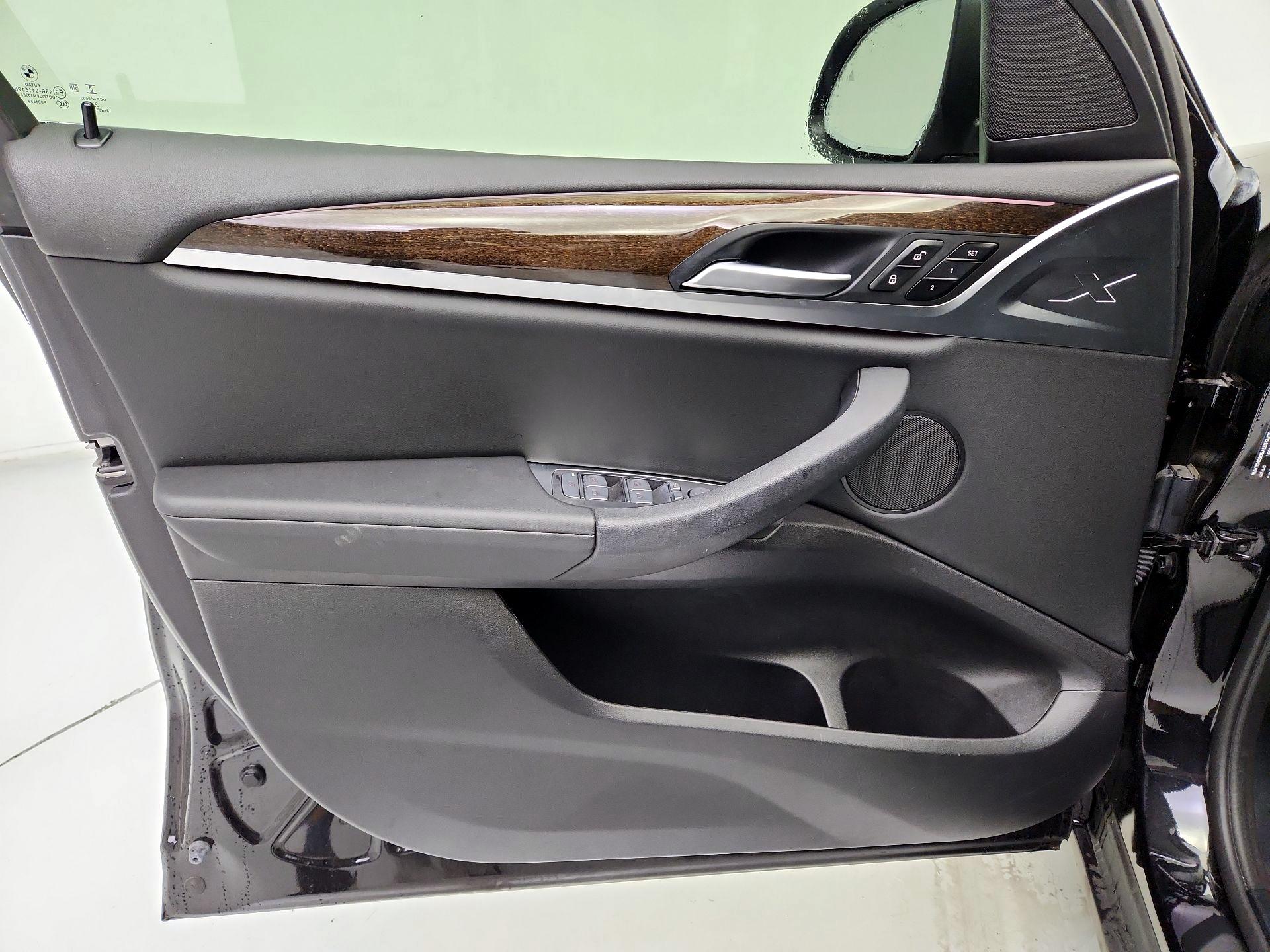 Thumbnail: 2022 BMW X3 - 12