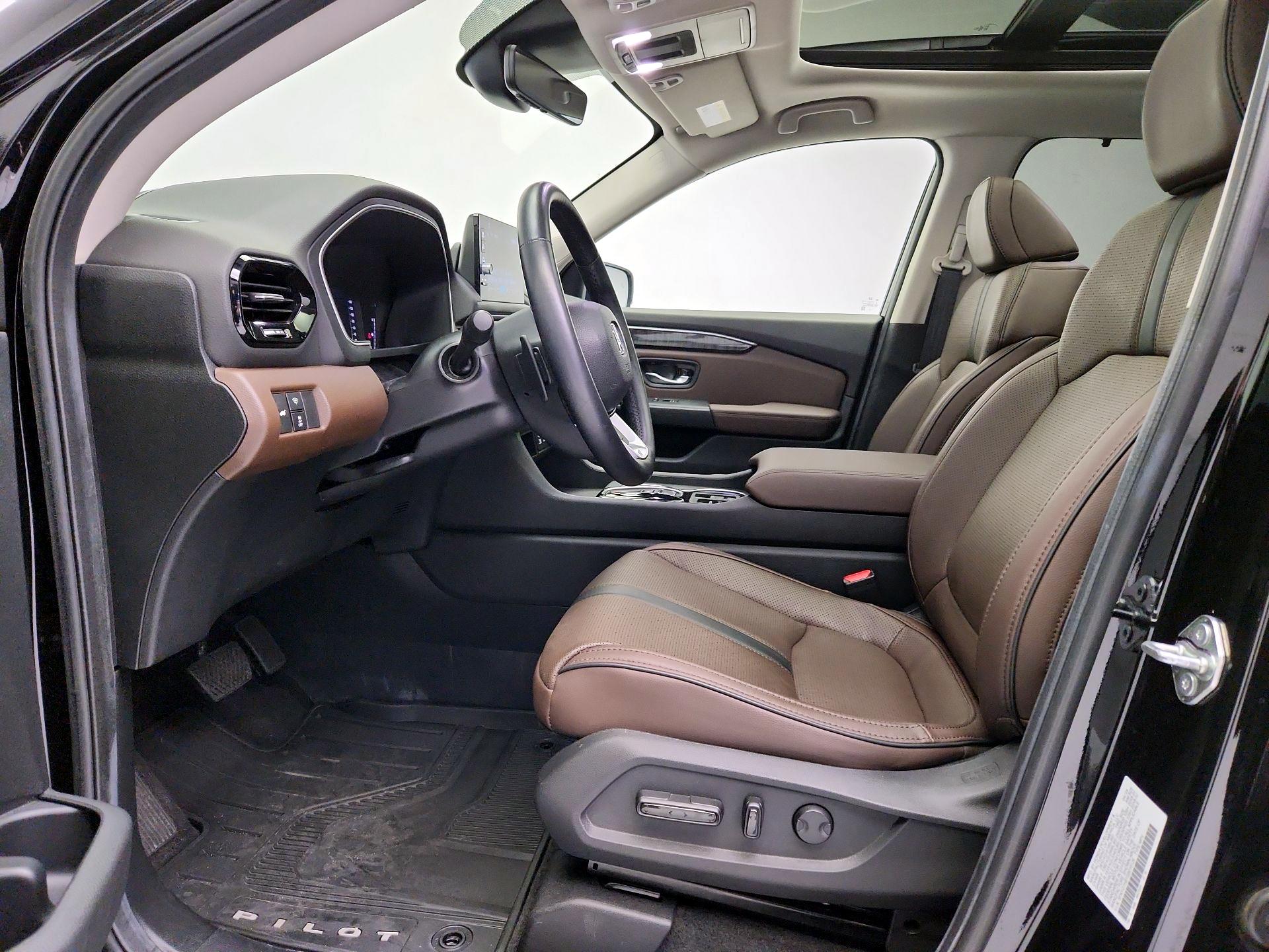 Thumbnail: 2025 Honda Pilot - 11