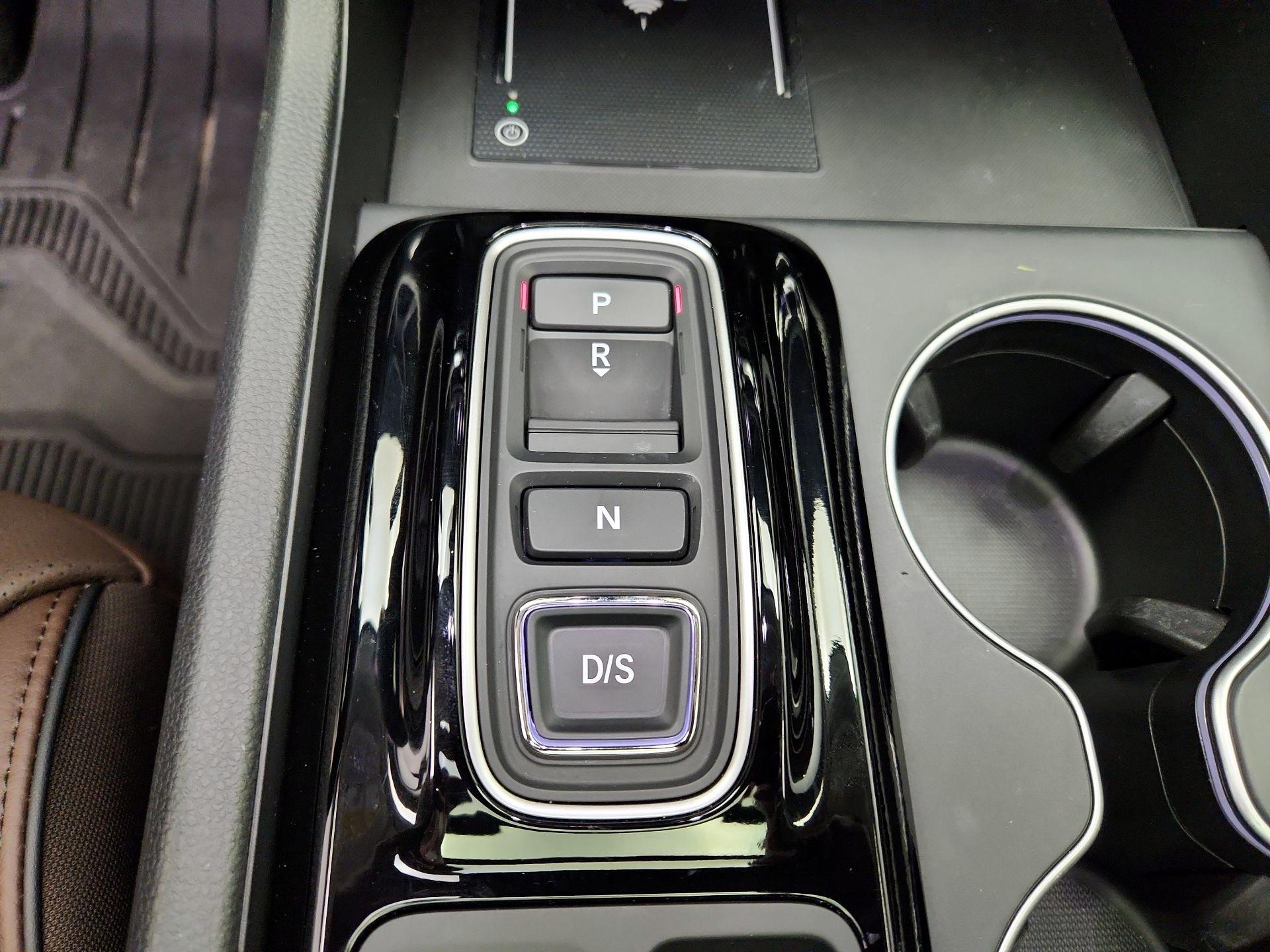 Thumbnail: 2025 Honda Pilot - 17