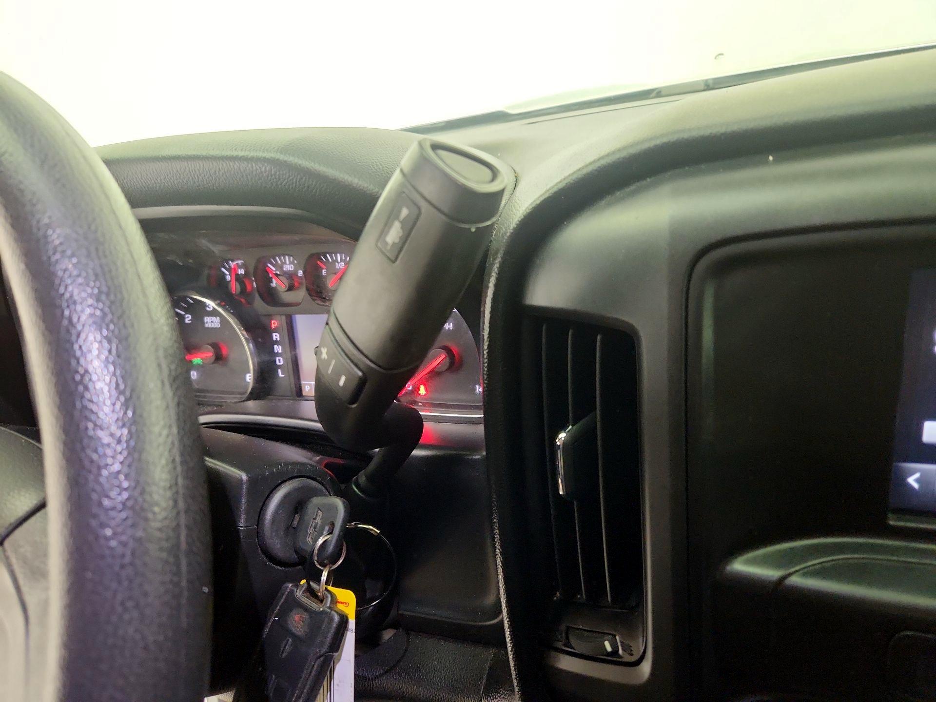 Thumbnail: 2018 Chevrolet Silverado 1500 - 17
