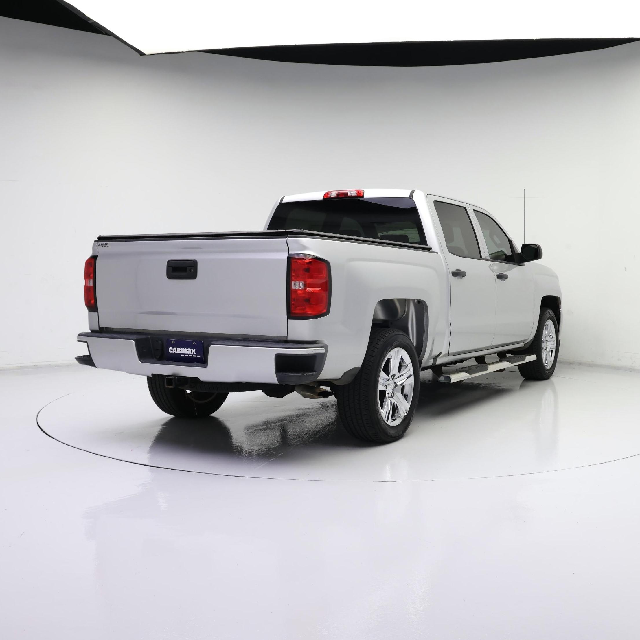 Thumbnail: 2018 Chevrolet Silverado 1500 - 8
