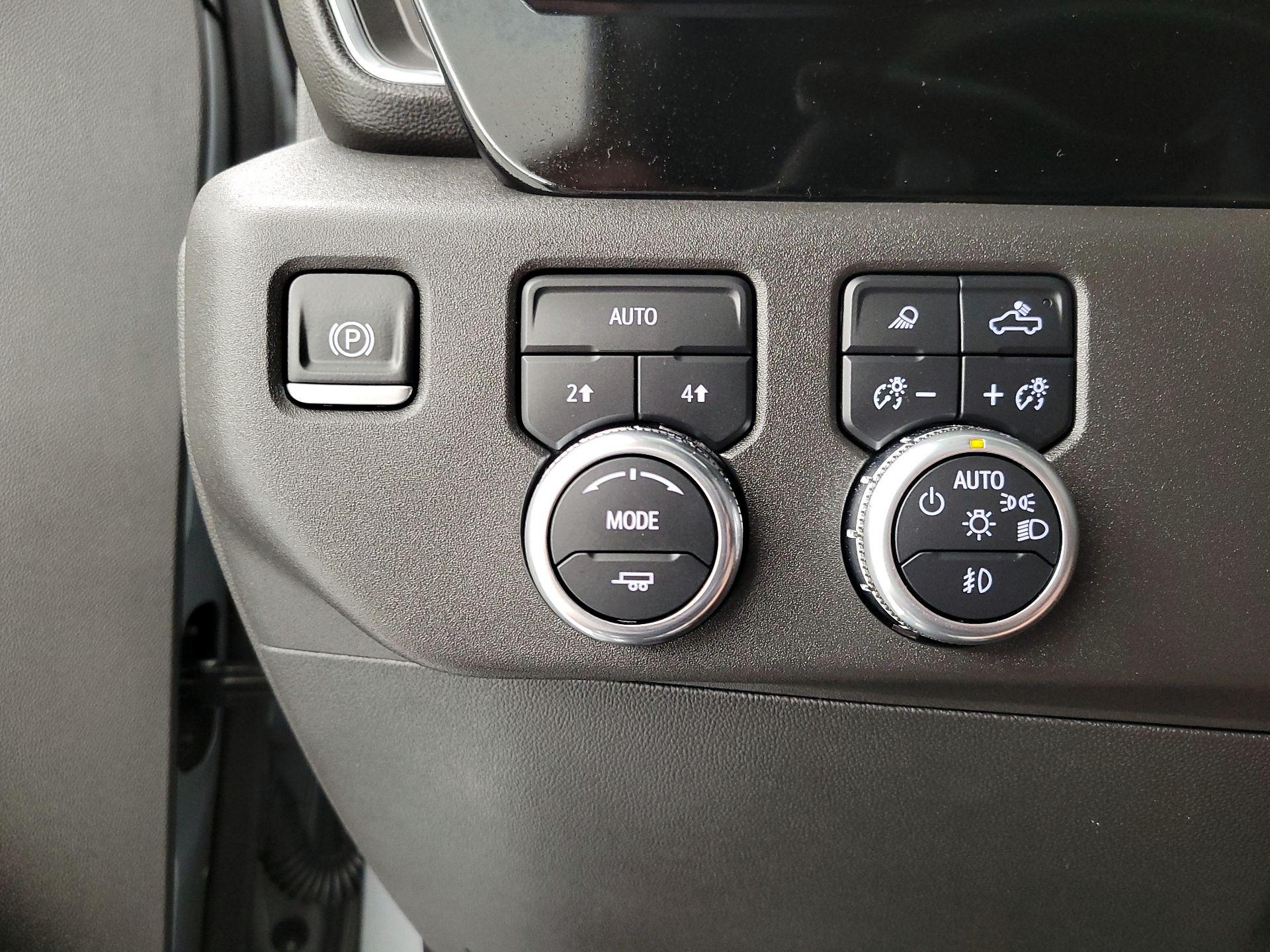 Thumbnail: 2024 GMC Sierra 1500 - 13