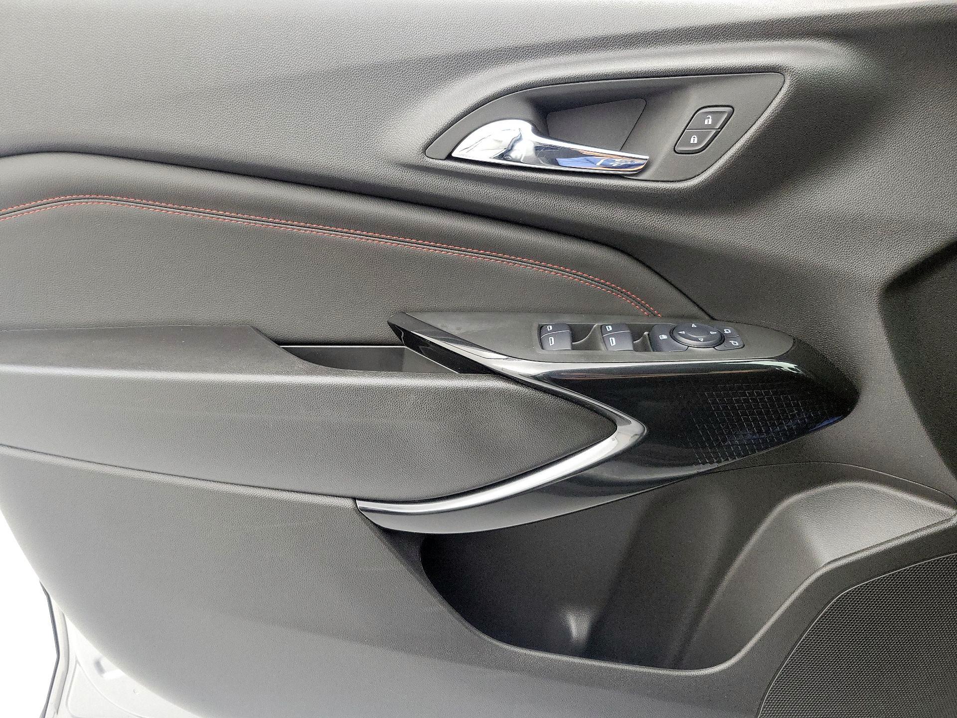 Thumbnail: 2025 Chevrolet Trax - 12