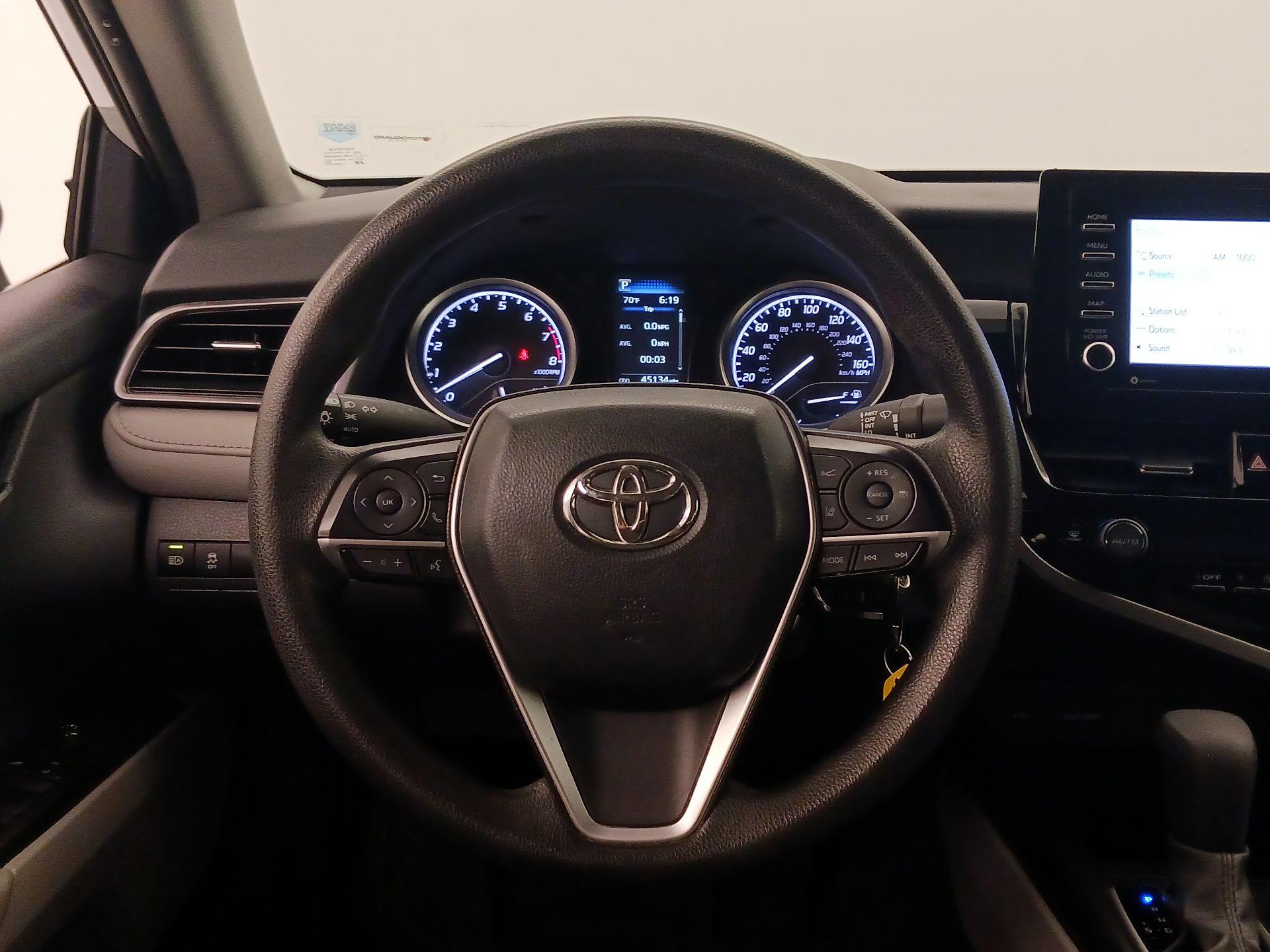 Thumbnail: 2023 Toyota Camry - 10