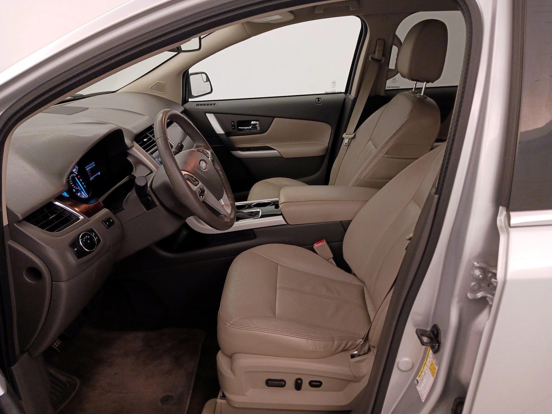 Thumbnail: 2014 Ford Edge - 11