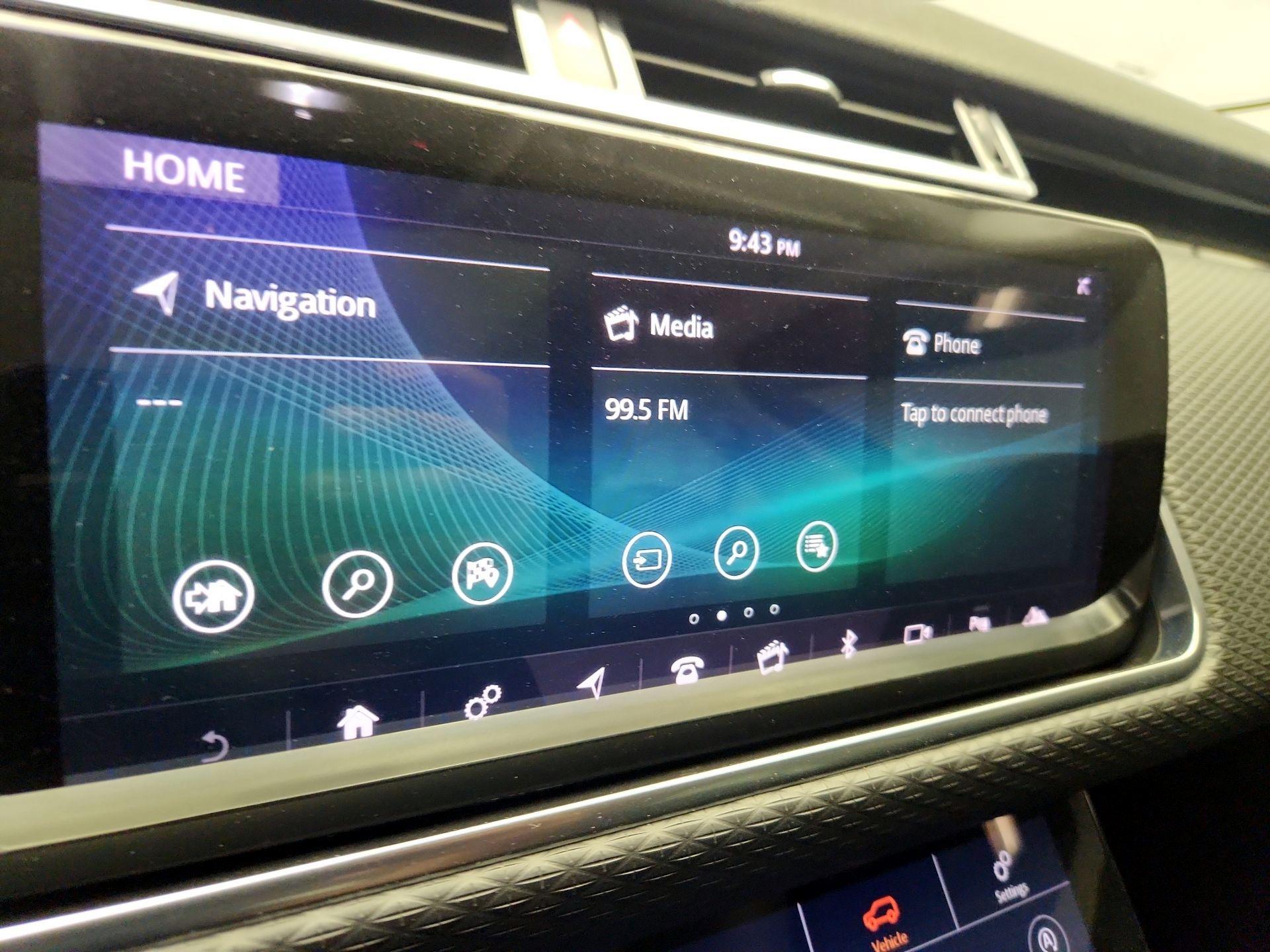 Thumbnail: 2019 Land Rover Range Rover Velar - 16