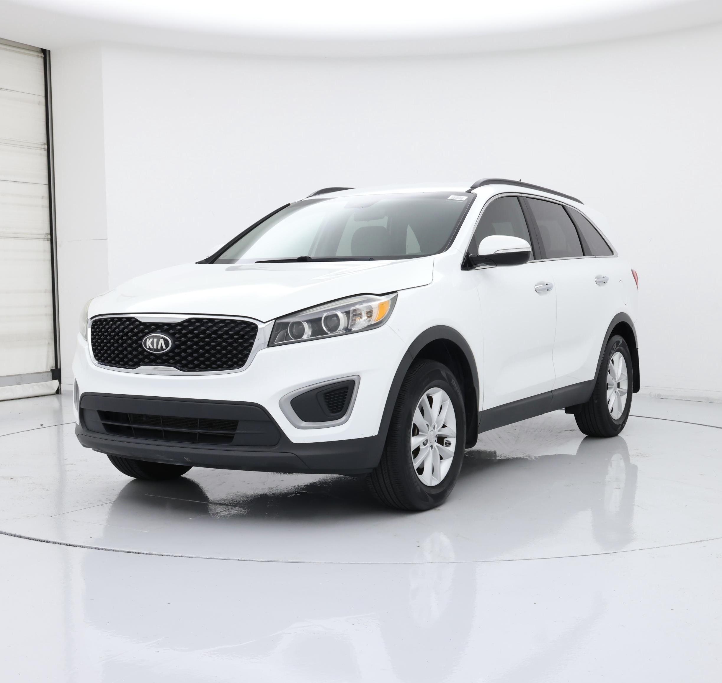 Thumbnail: 2017 Kia Sorento - 4