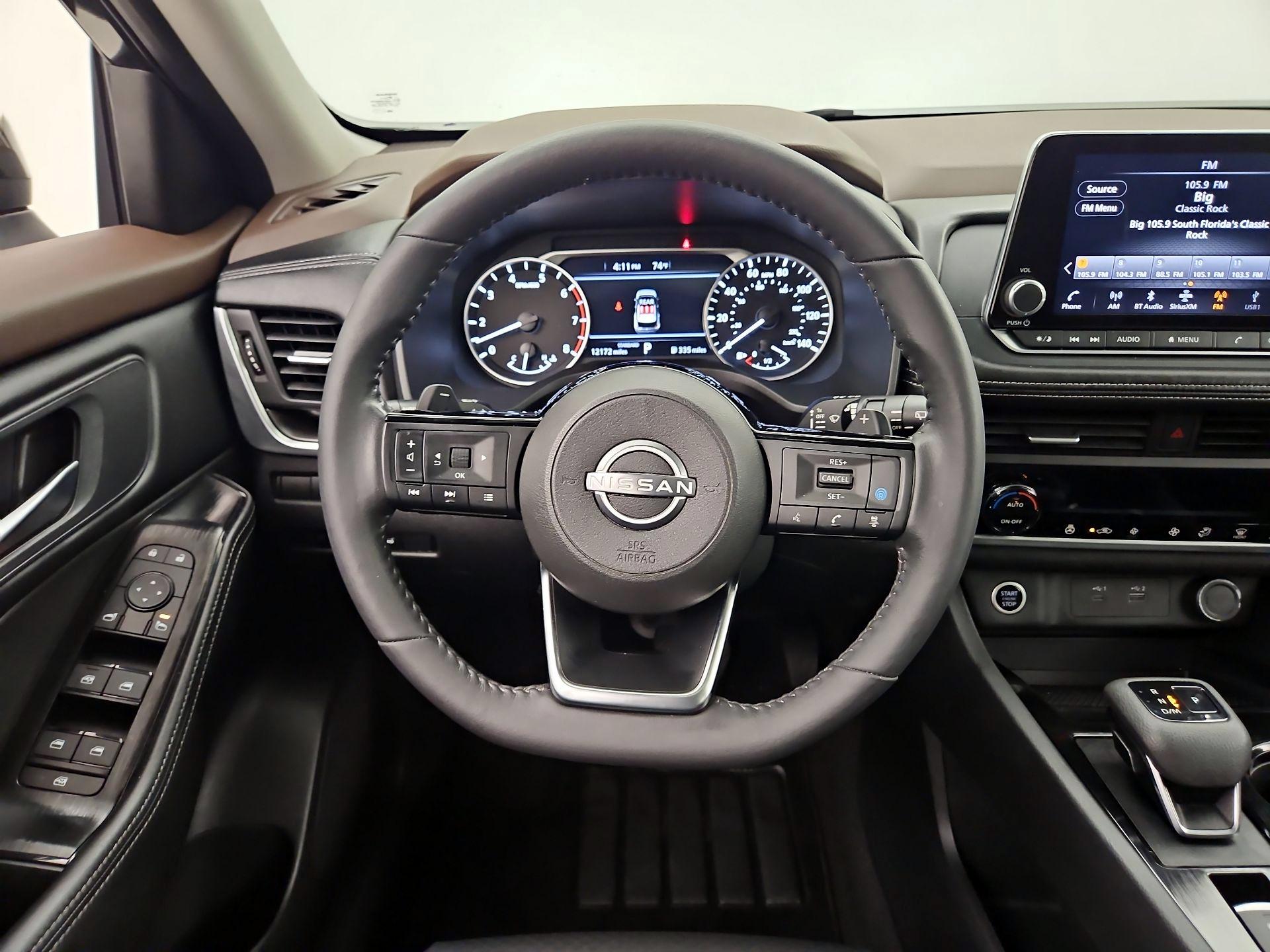 Thumbnail: 2023 Nissan Rogue - 10