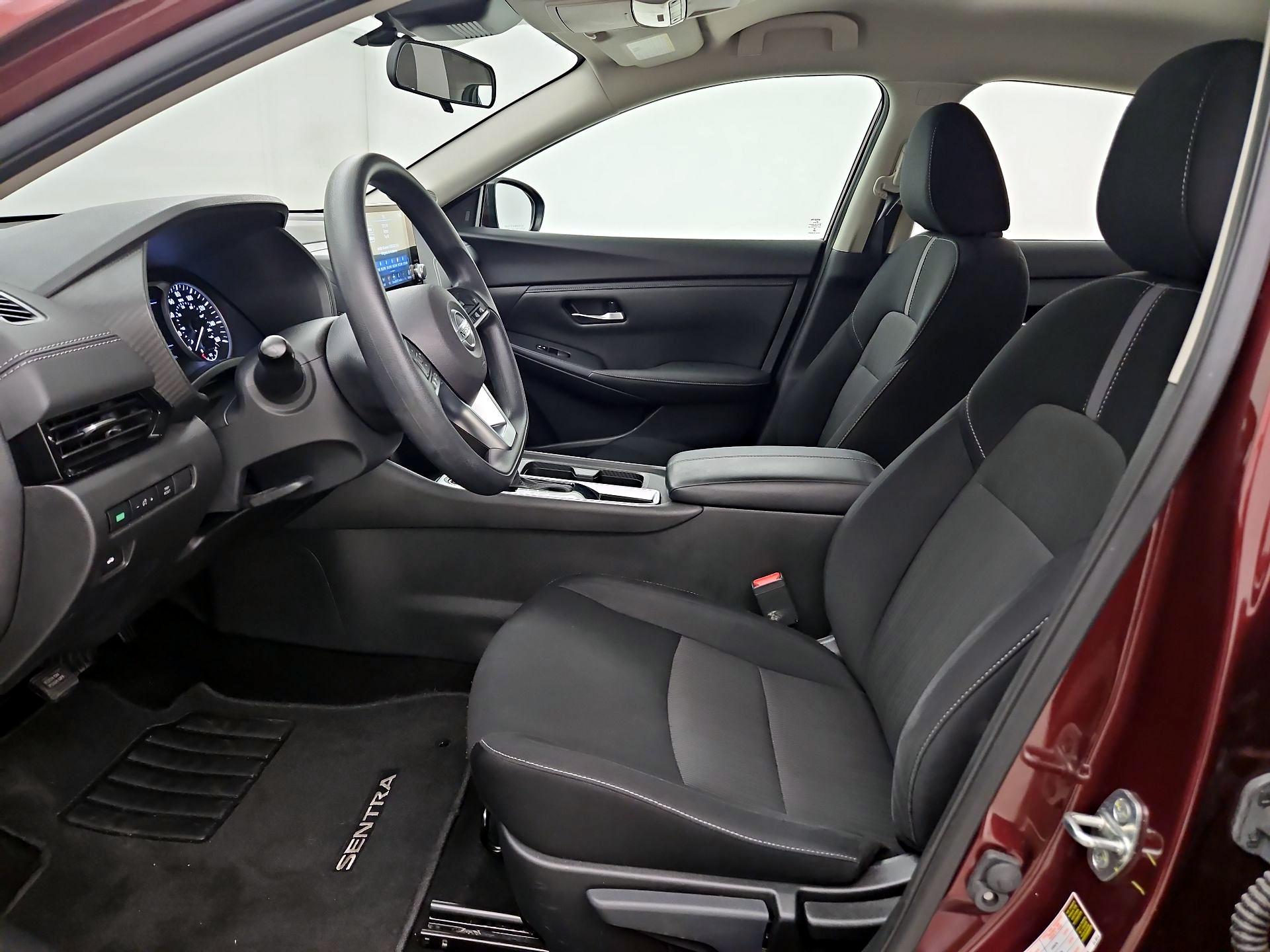 Thumbnail: 2023 Nissan Sentra - 11
