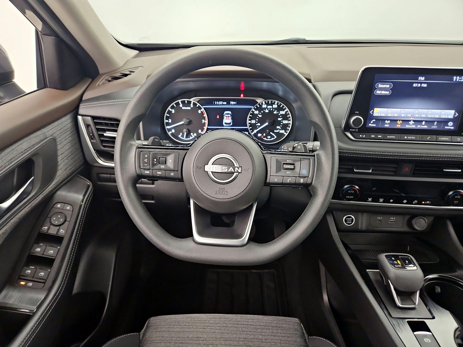 Thumbnail: 2023 Nissan Rogue - 10