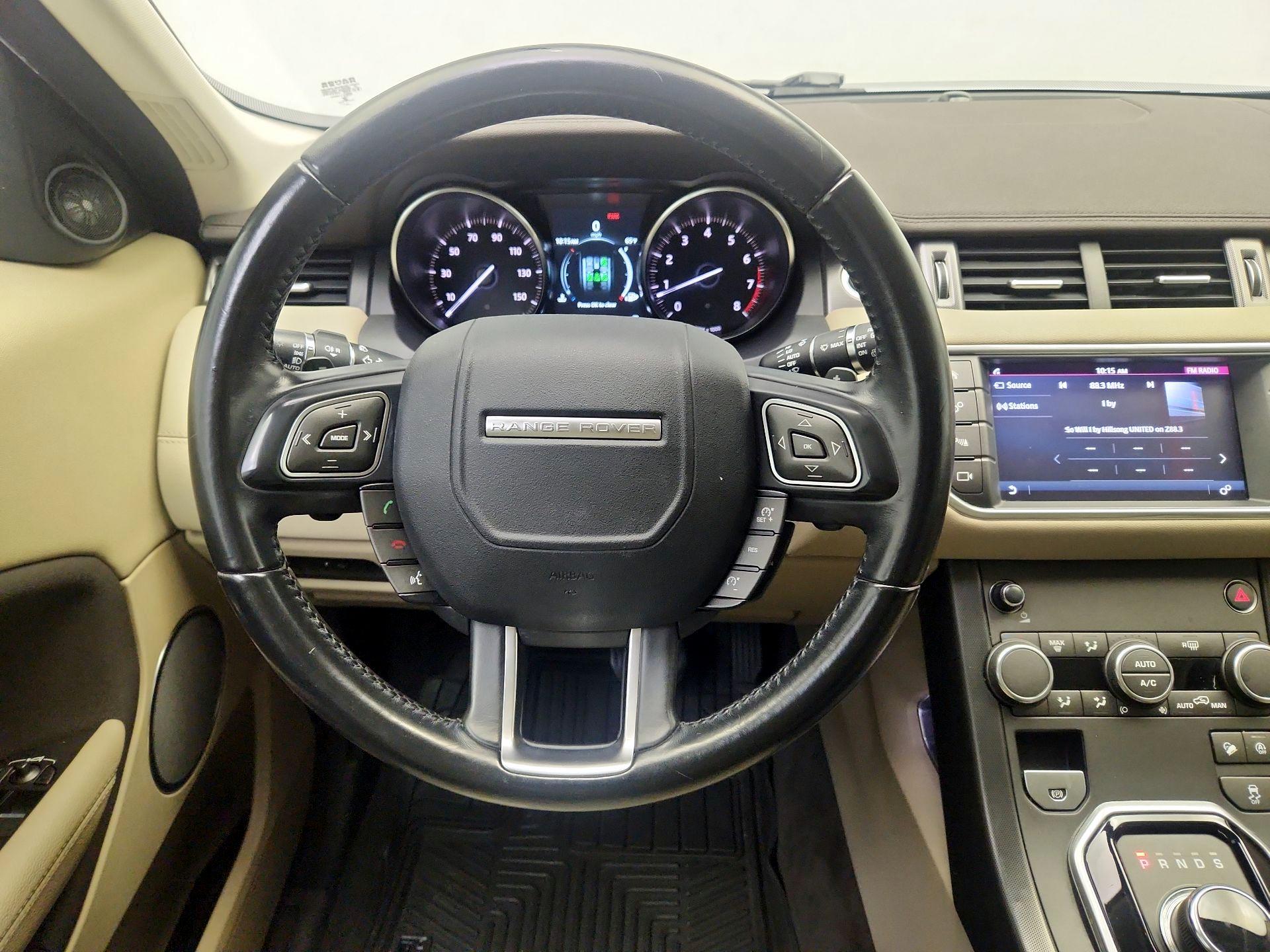 Thumbnail: 2019 Land Rover Range Rover Evoque - 10
