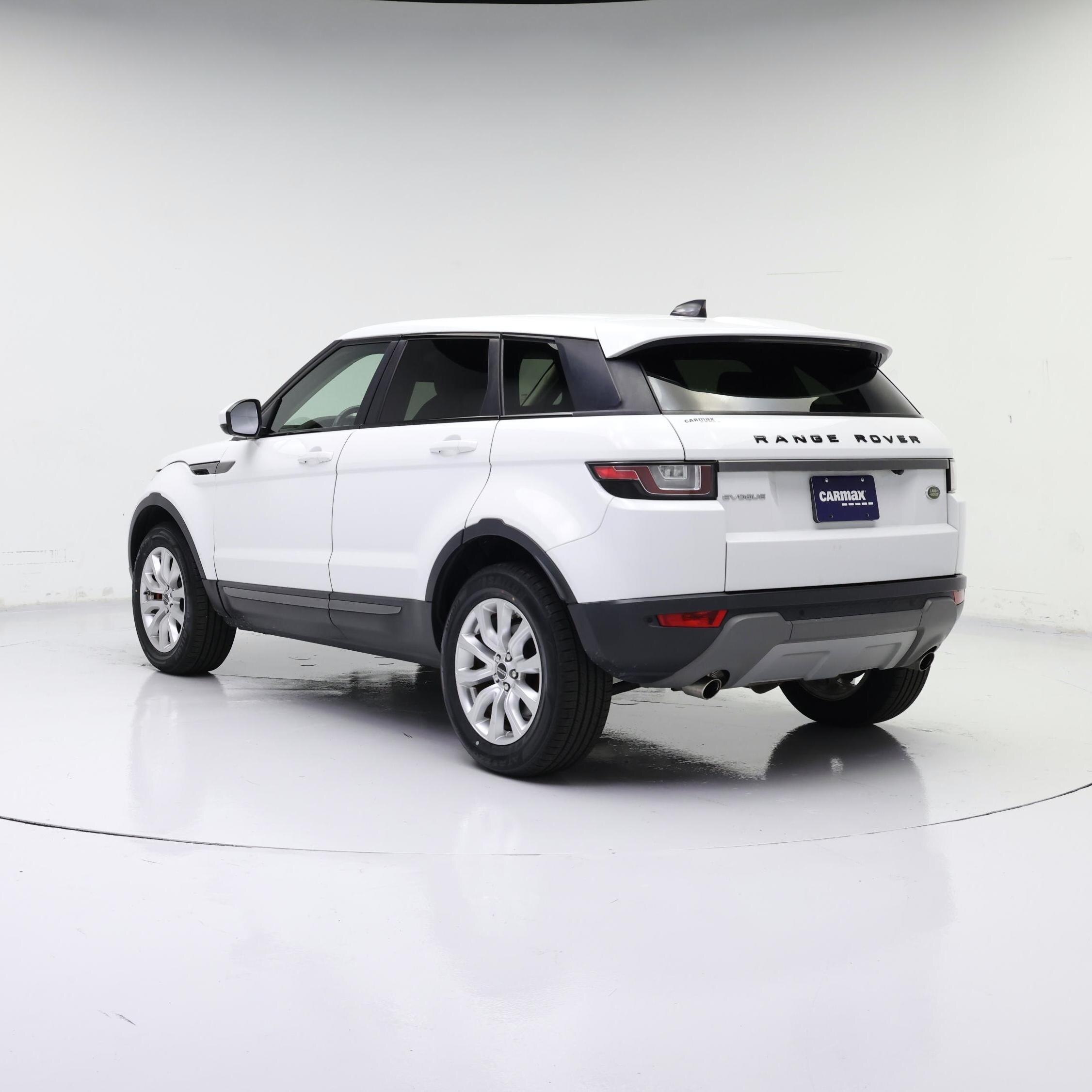 Thumbnail: 2019 Land Rover Range Rover Evoque - 2