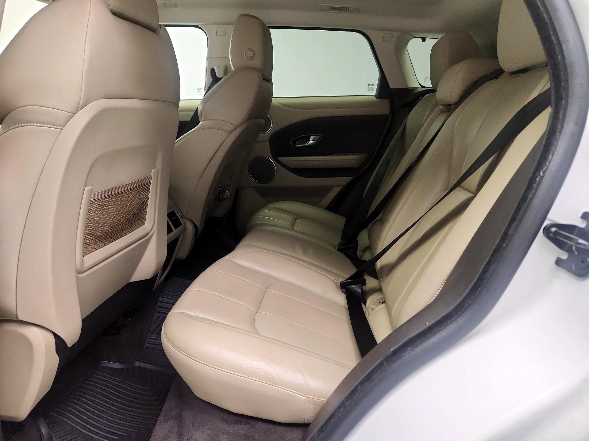 Thumbnail: 2019 Land Rover Range Rover Evoque - 19