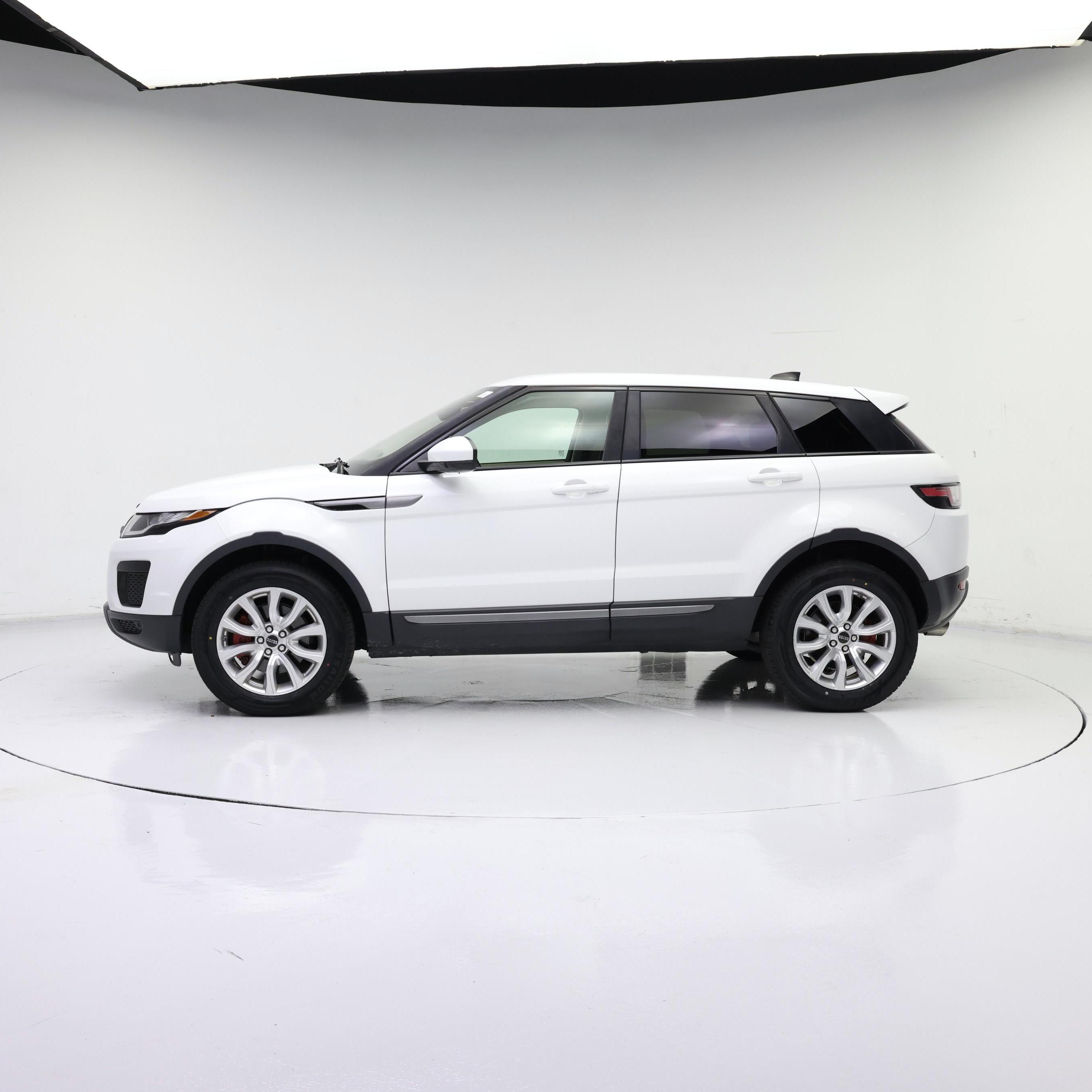 Thumbnail: 2019 Land Rover Range Rover Evoque - 3