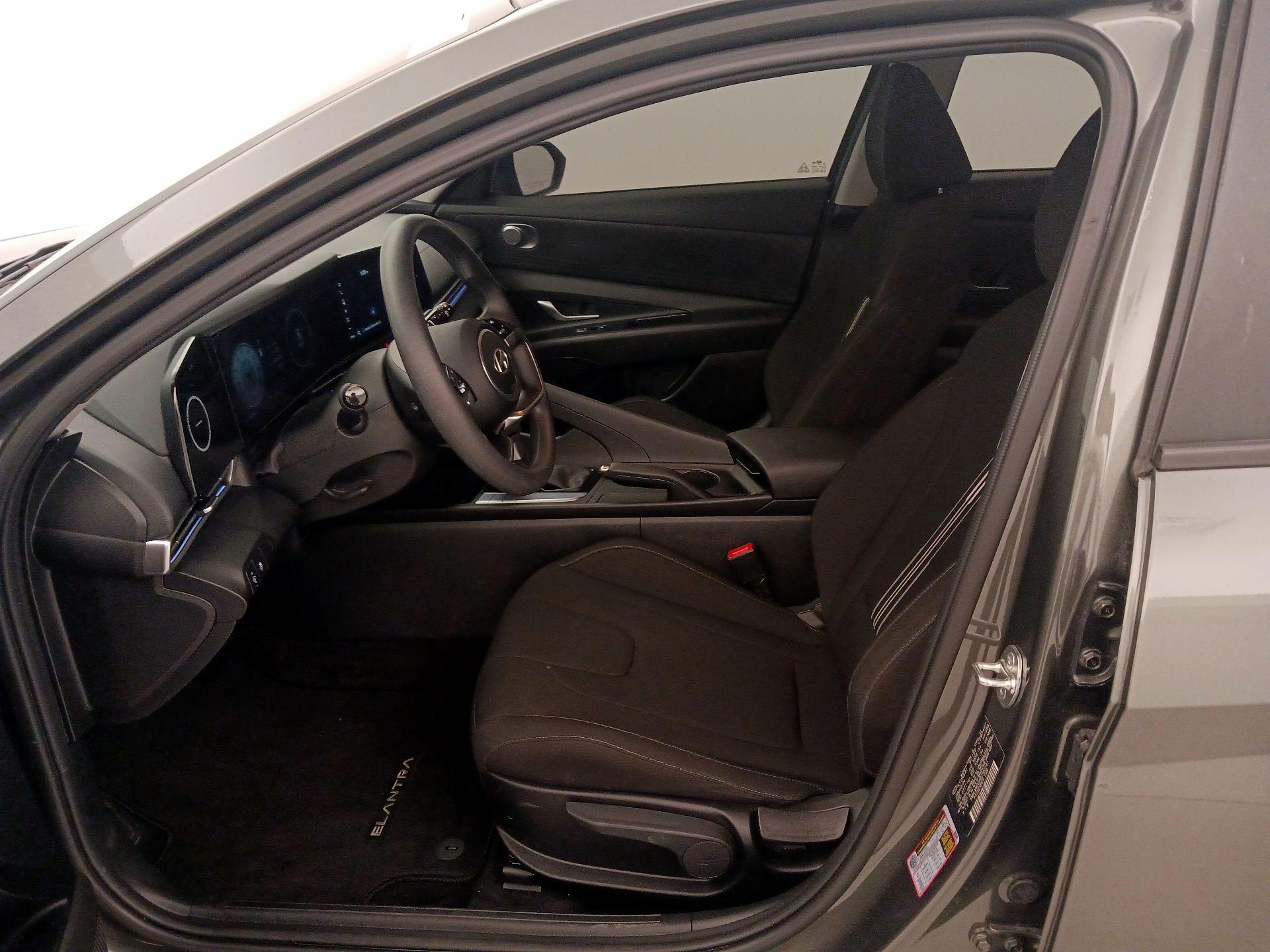 Thumbnail: 2024 Hyundai Elantra - 11